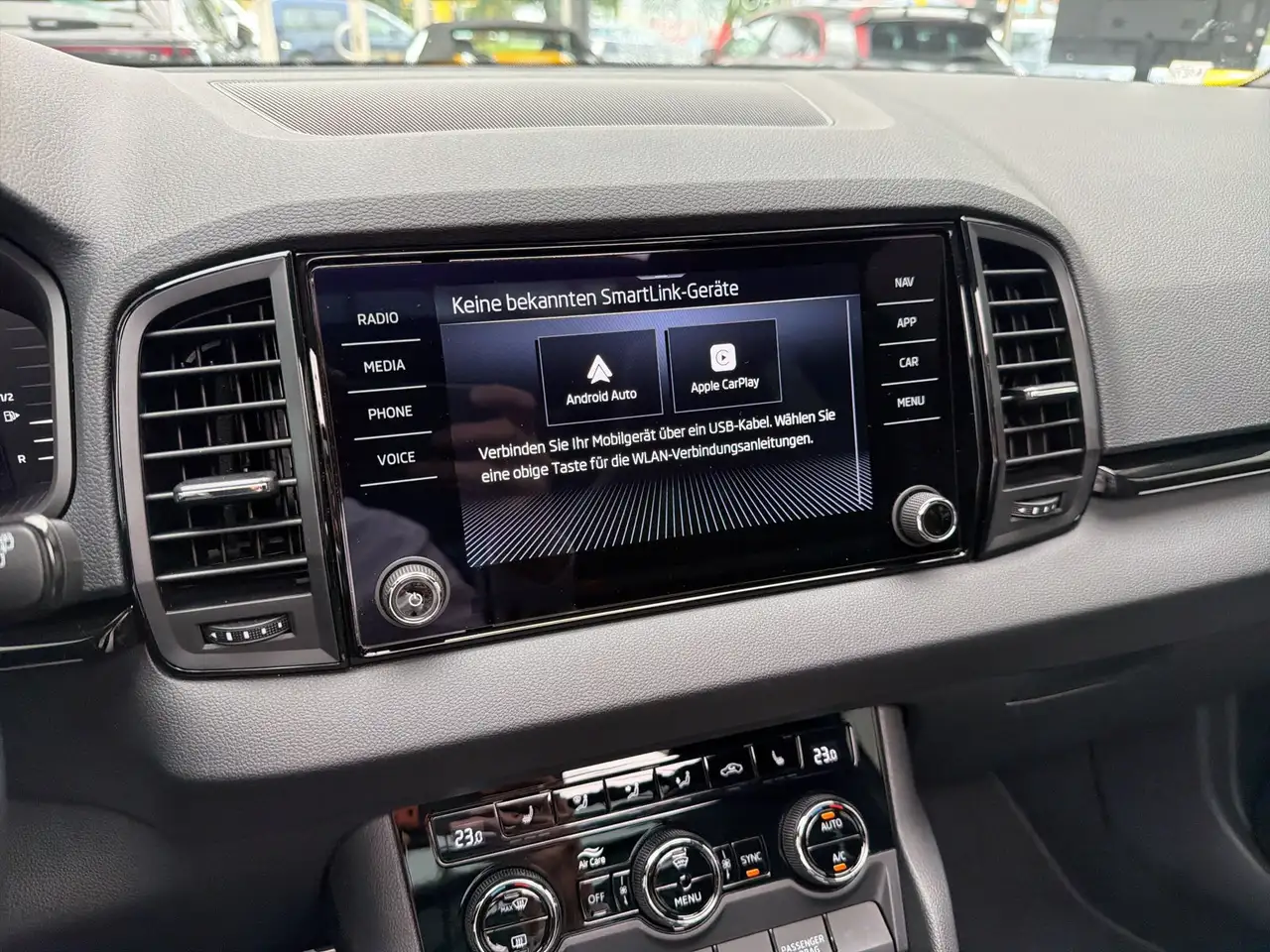 Skoda Karoq 1.5 TSi Sportline PANO*MATRIX*360°*AHK*19Z, миниатюра 20