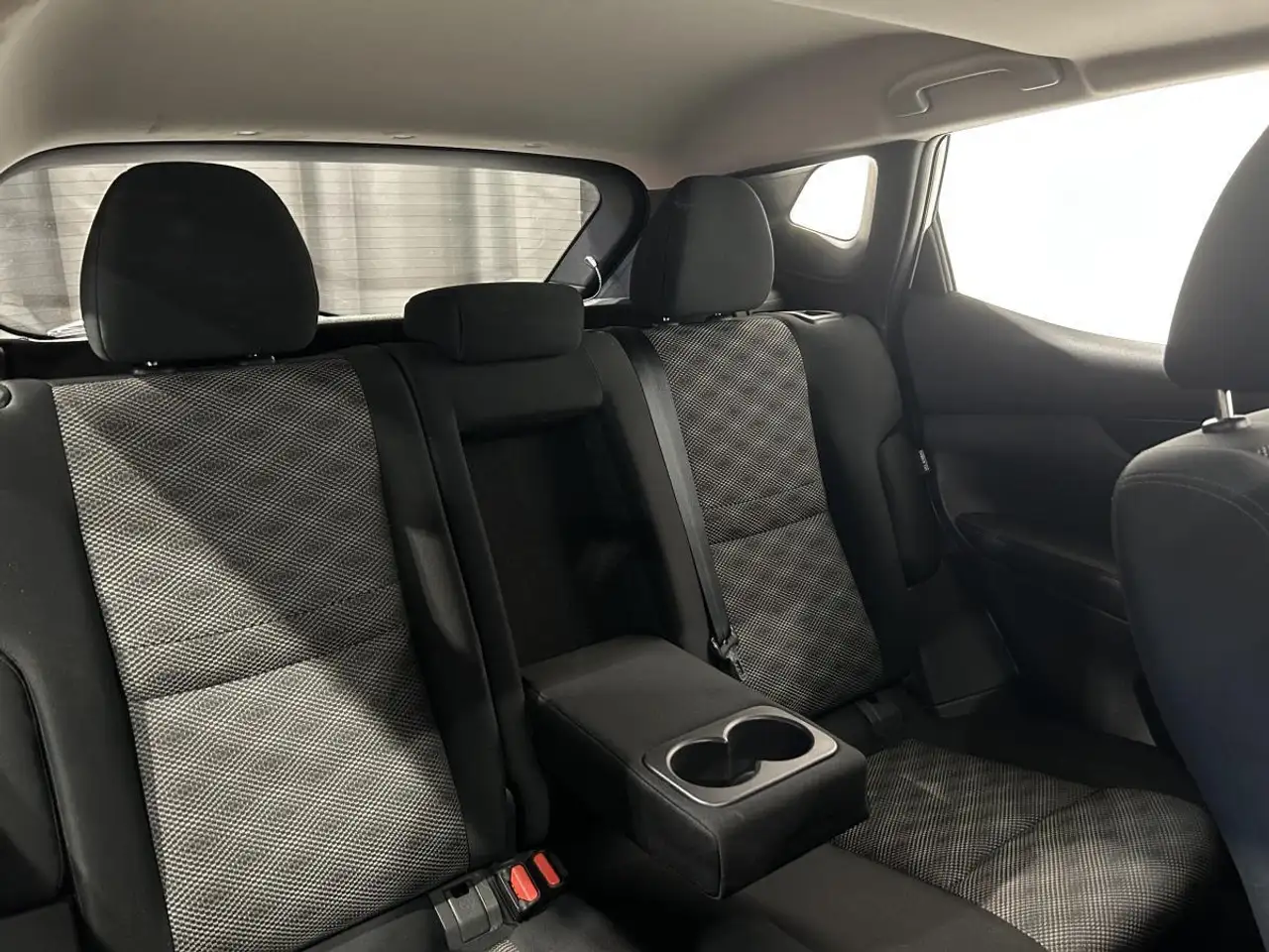 Nissan Qashqai снимка Nissan Qashqai