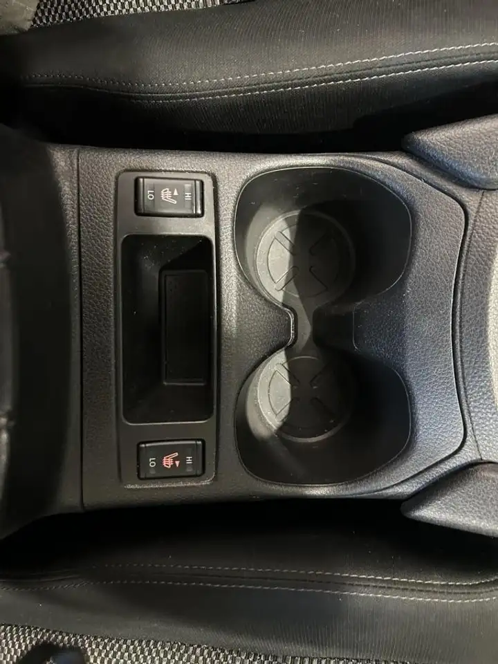 Nissan Qashqai снимка Nissan Qashqai