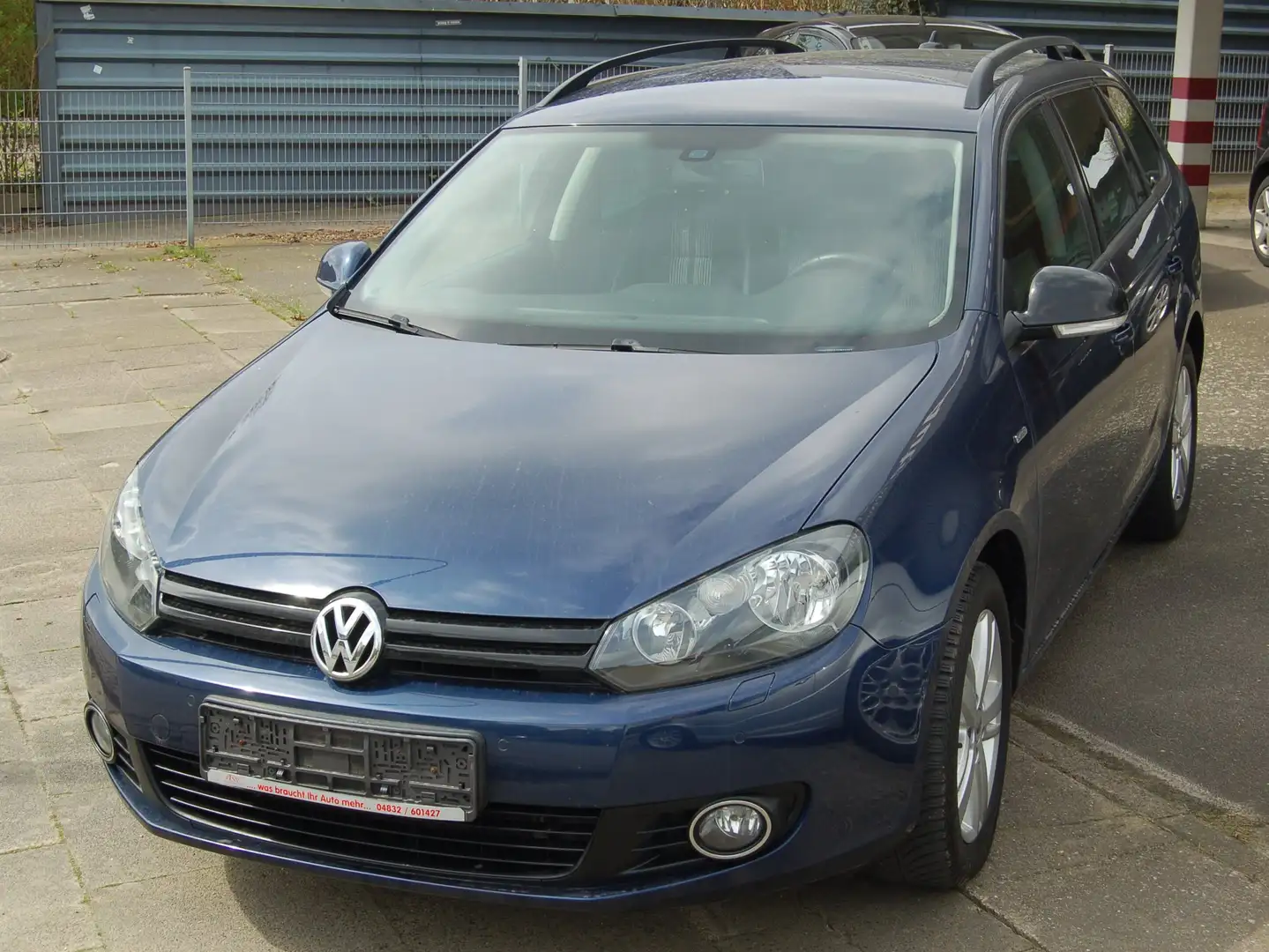 Volkswagen Golf Variant Match Blau - 1