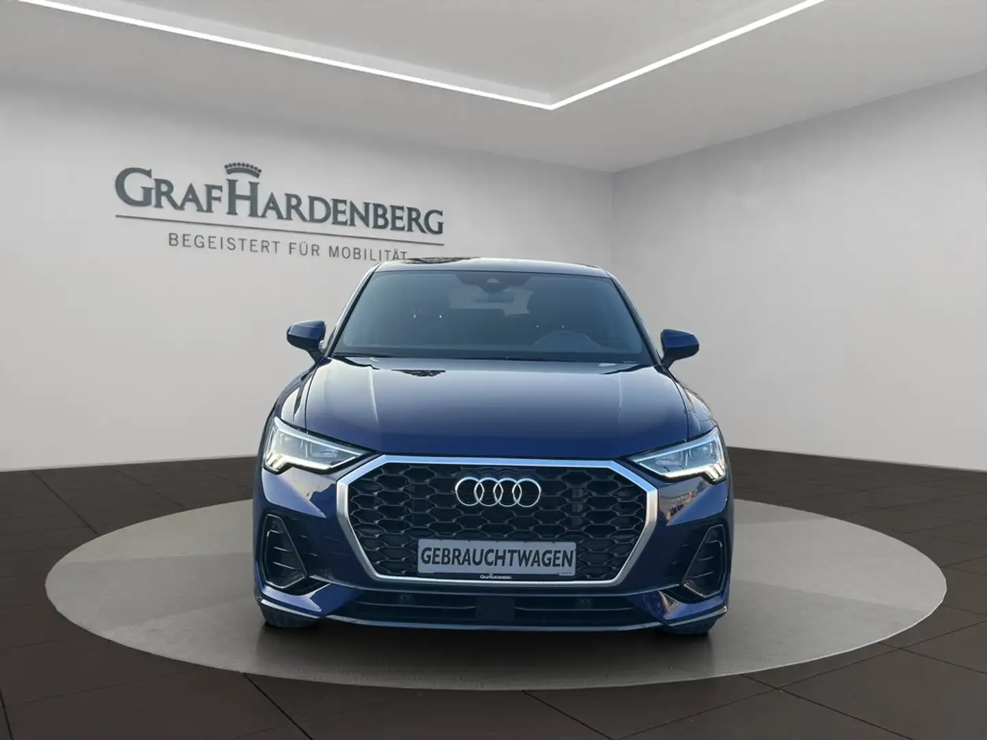 Audi Q3 Sportback 45 TFSI e S tronic S line Interieur Bleu - 2