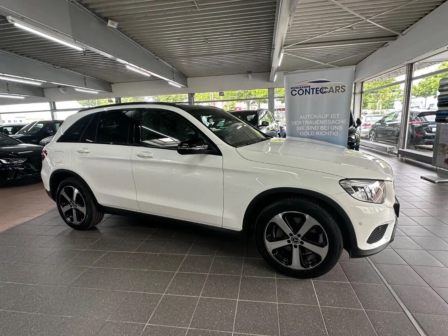 Mercedes-Benz GLC 220 d 4M Night AMG Line+AMB+AHK+Pano+ParkKAM Blanc - 1