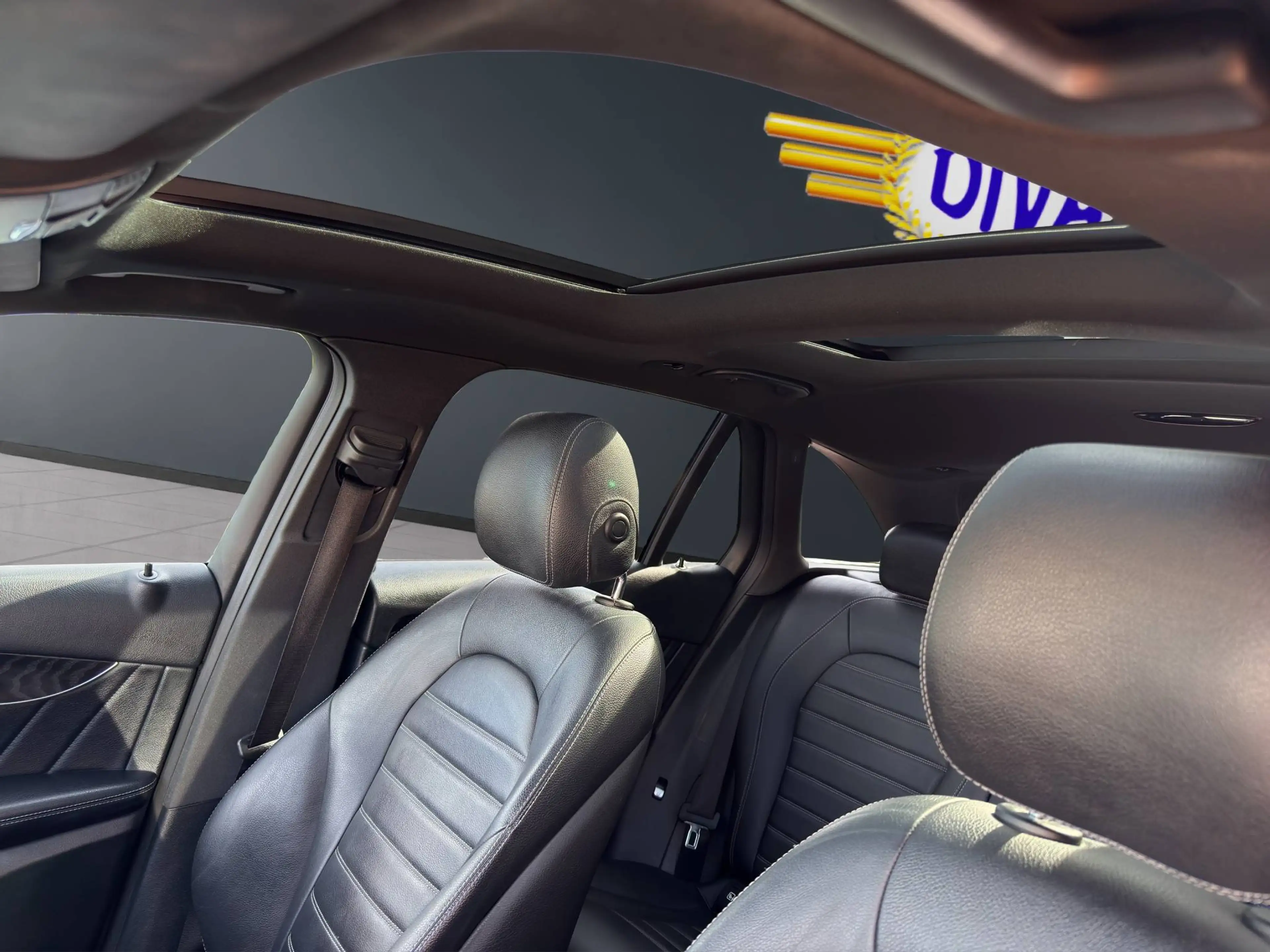 Mercedes-Benz GLC 350 GLC 350 d 4Matic AMG Line — photo 12