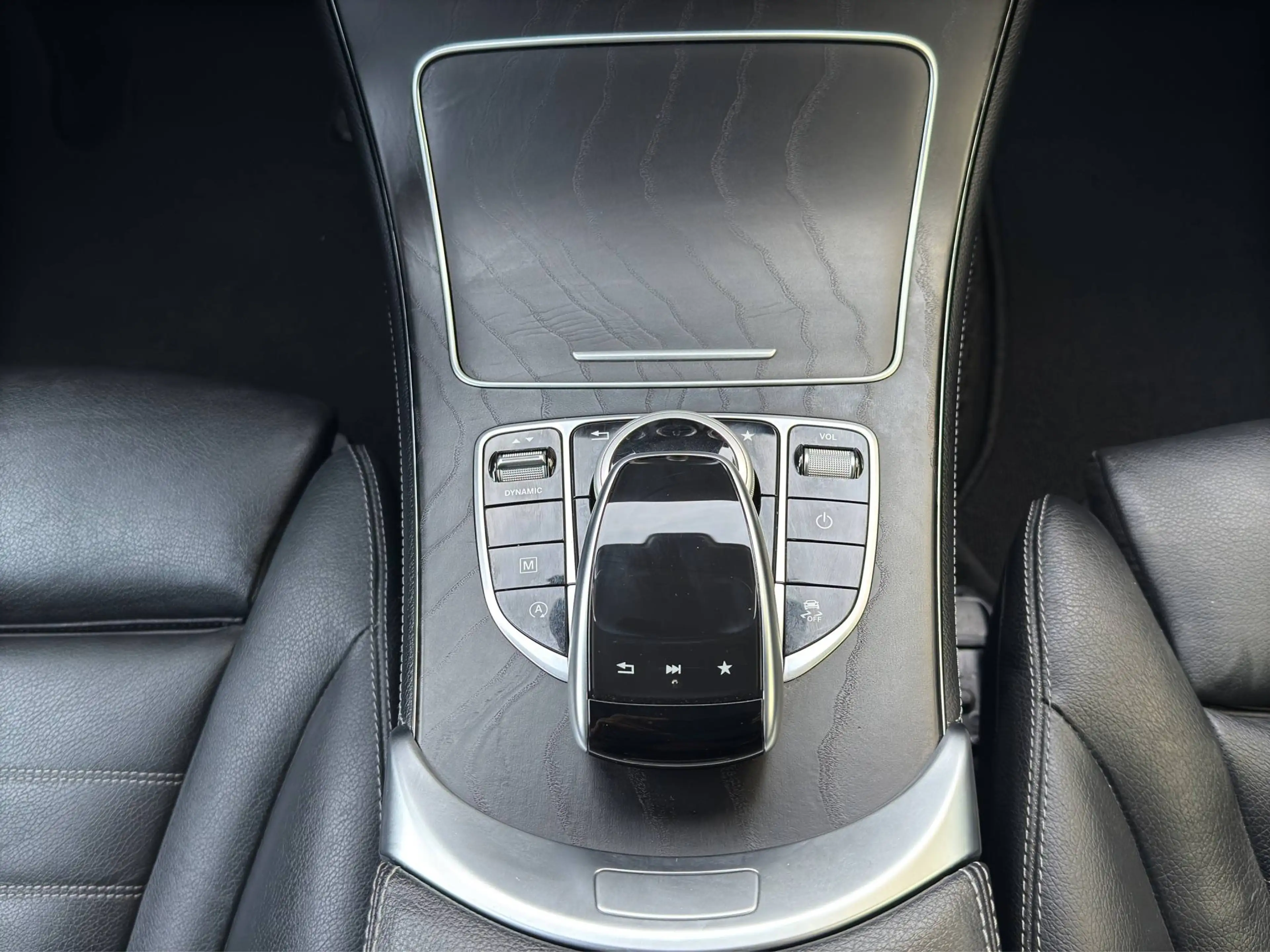 Mercedes-Benz GLC 350 GLC 350 d 4Matic AMG Line — photo 15