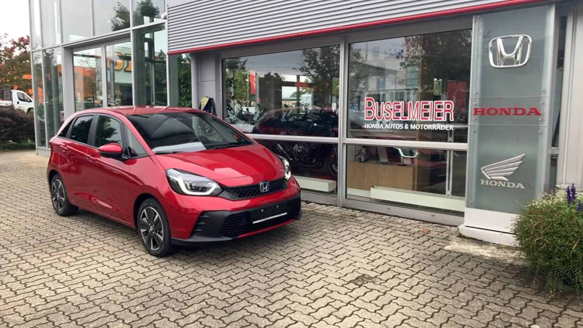 Honda Jazz Advance 2025 Rot - 2