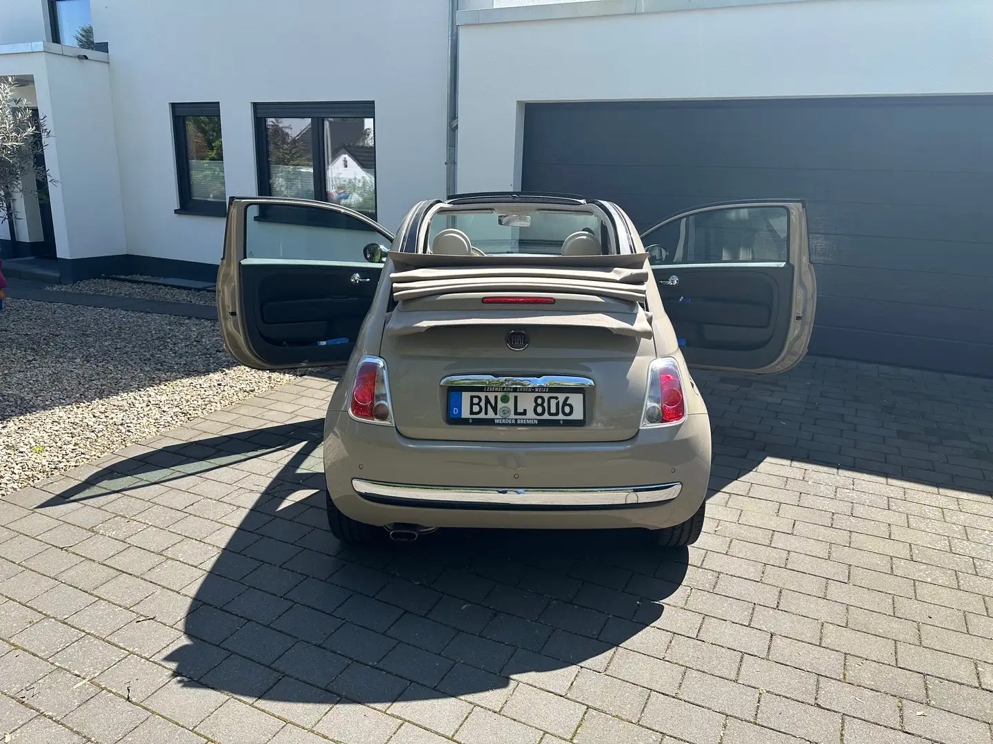 Fiat 500C 500 C Cappuccino Ton in Ton Beige - 1