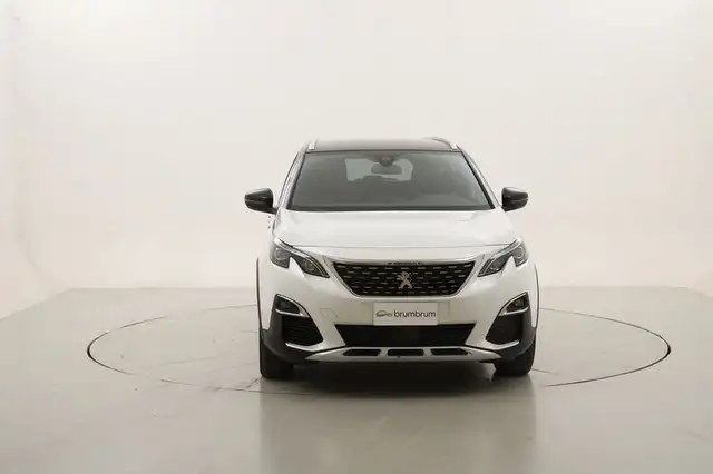 Peugeot 5008 view 8