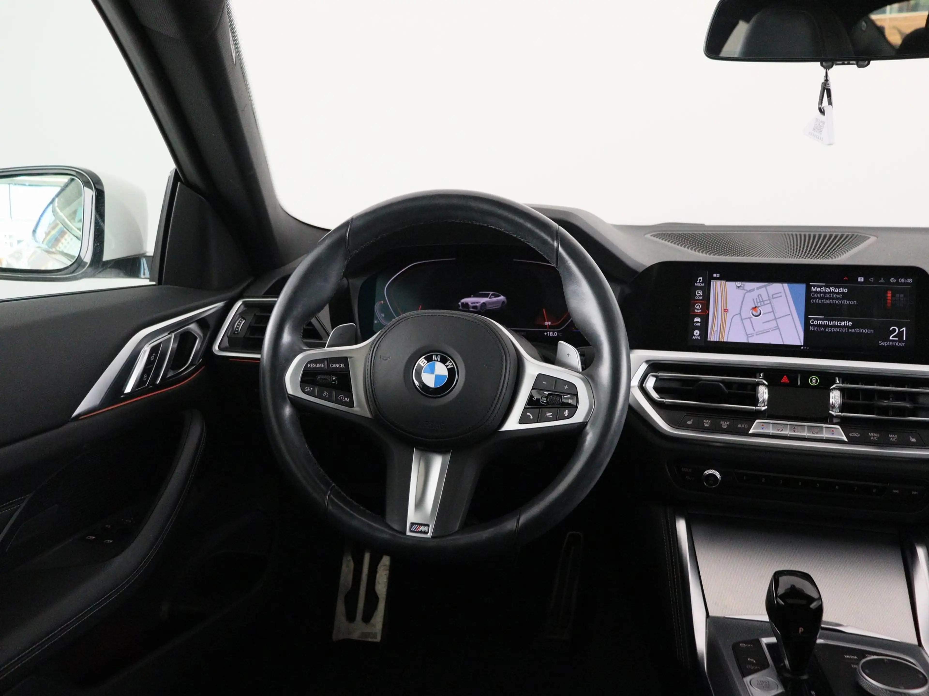 BMW 420 4 Serie Coupé 420i High Executive — photo 2