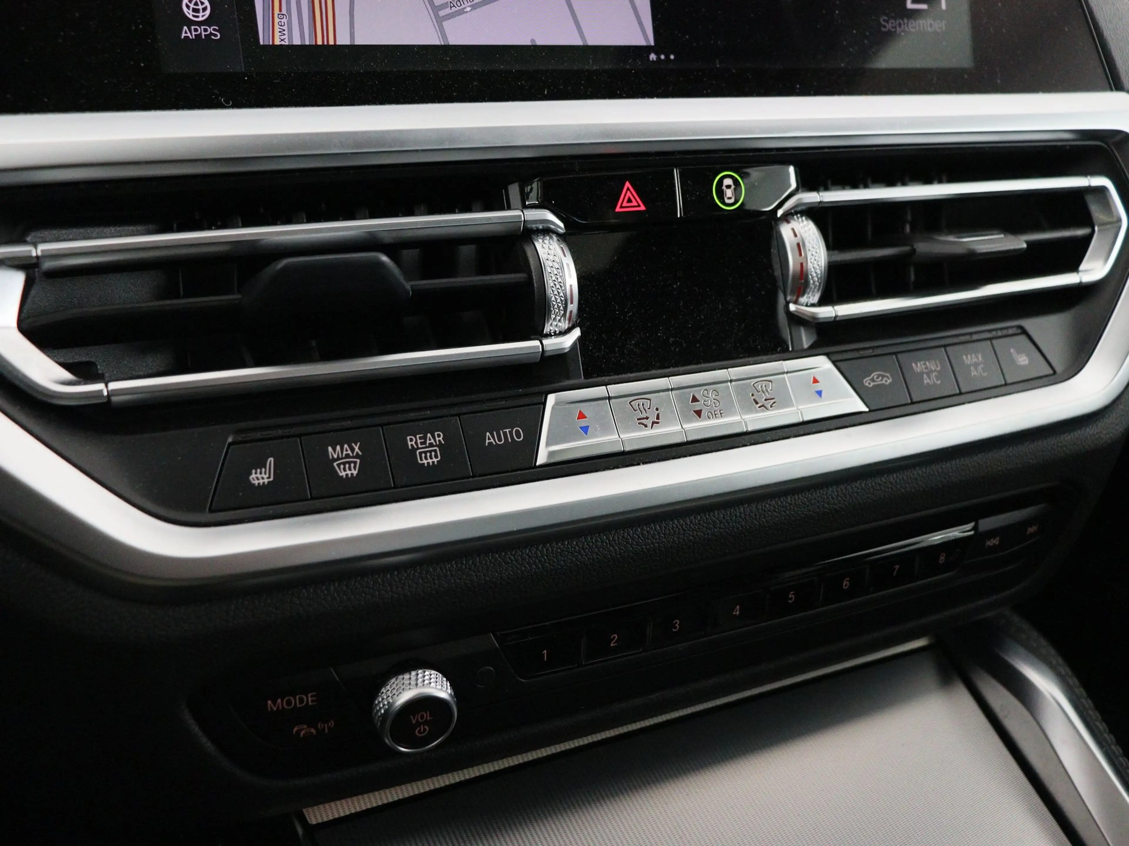 BMW 420 4 Serie Coupé 420i High Executive — photo 15
