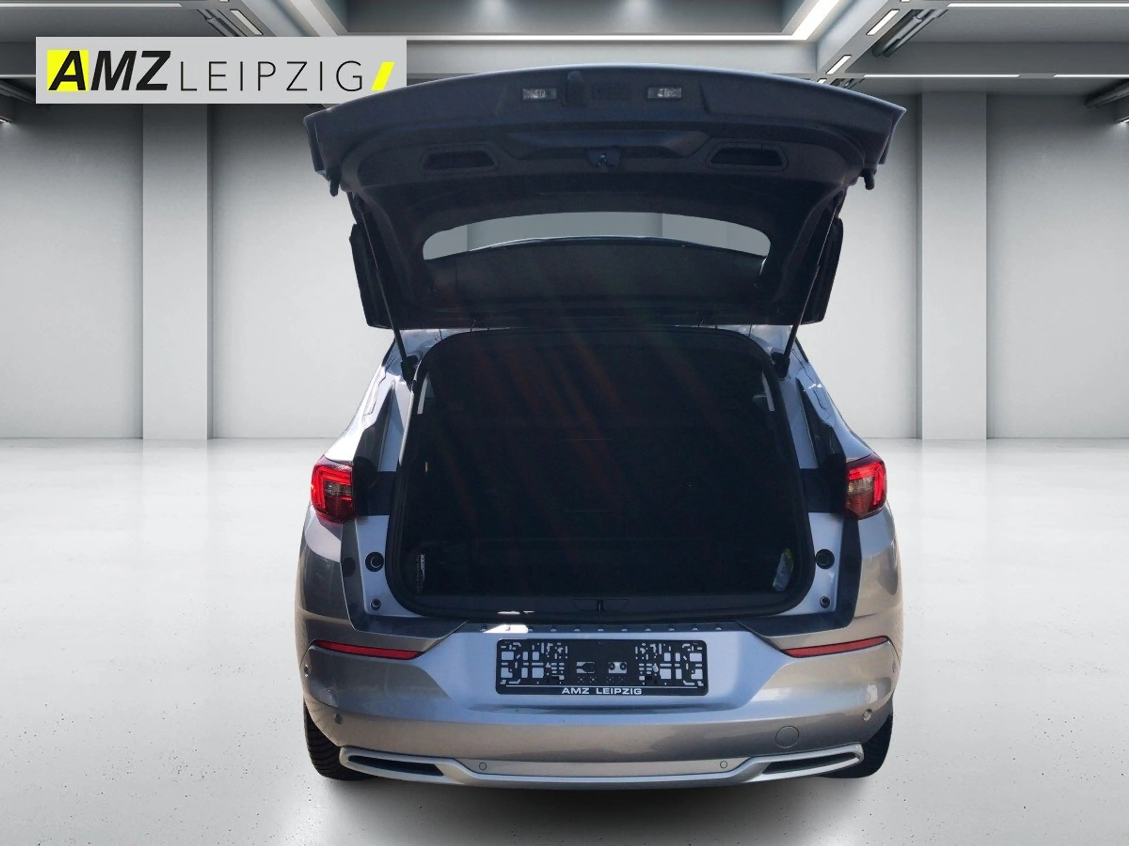 Opel Grandland 1.2 Turbo Enjoy *bequemer Einstieg* — photo 9