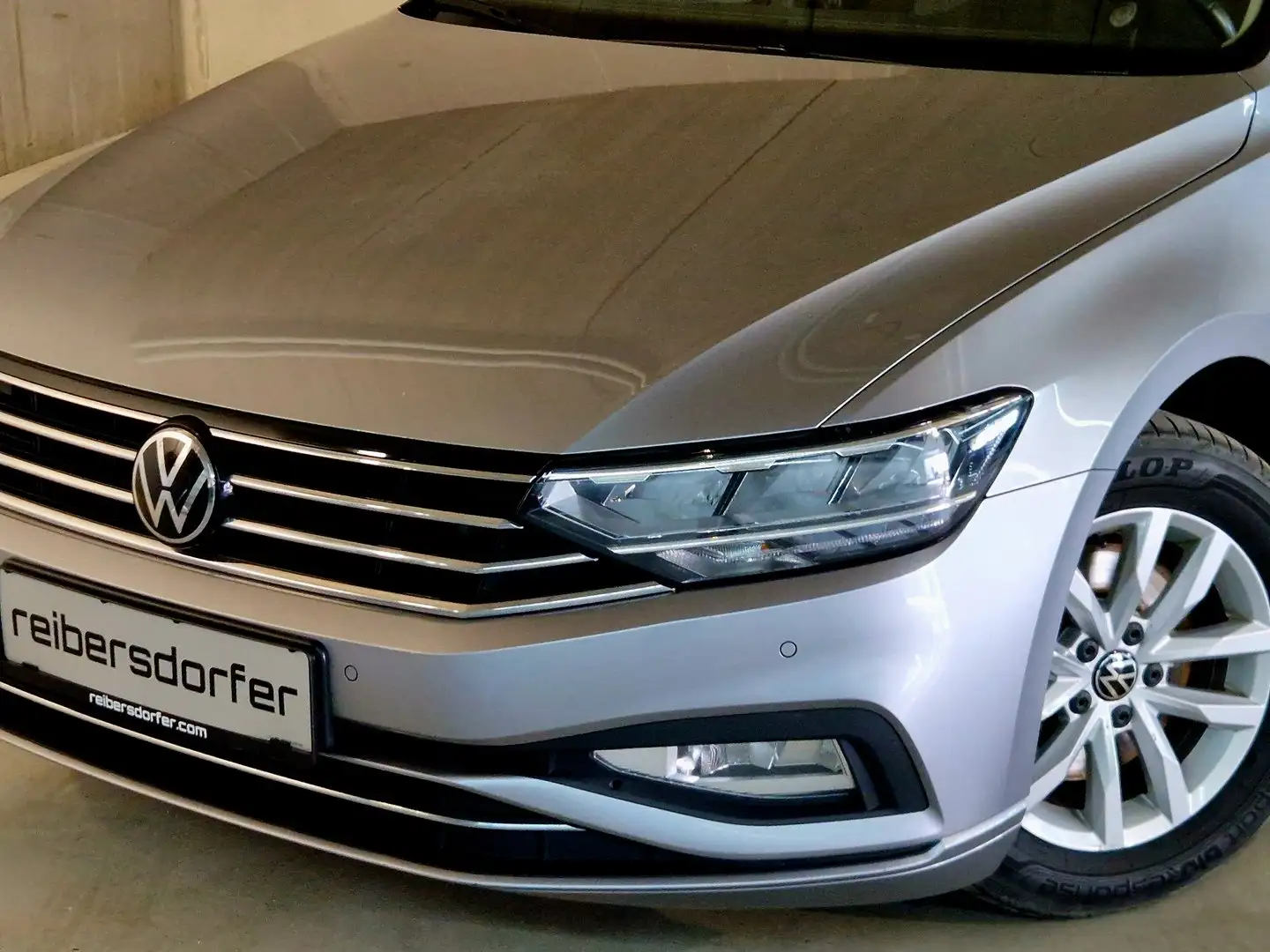 Volkswagen Passat Variant Business TDI DSG Silber - 2