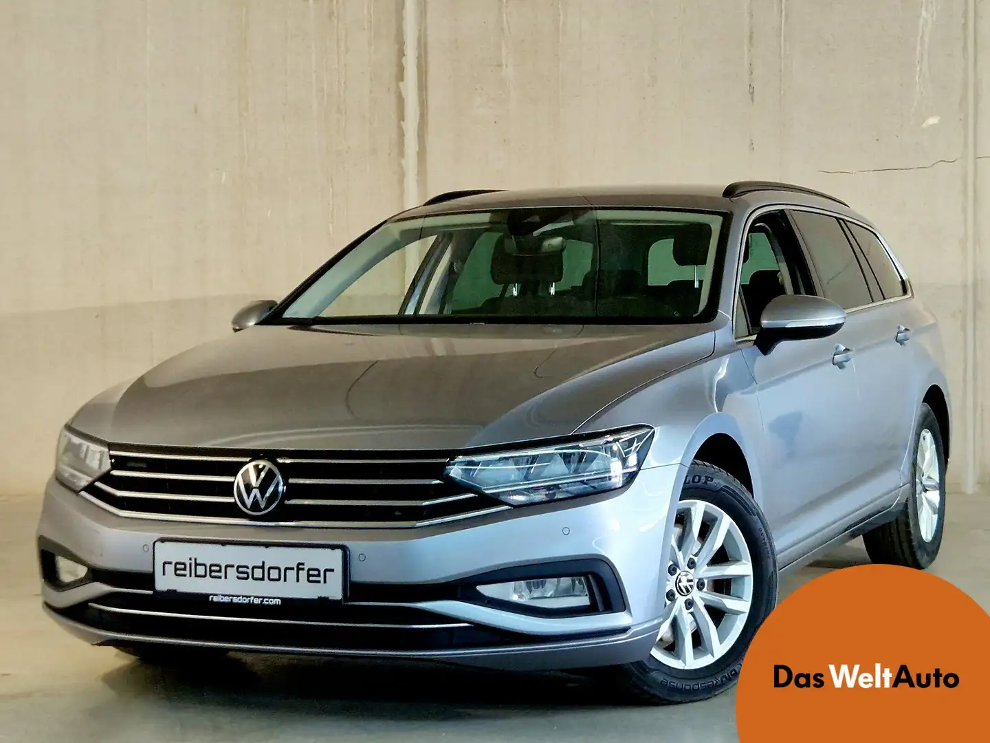 Volkswagen Passat Variant Business TDI DSG Silber - 1