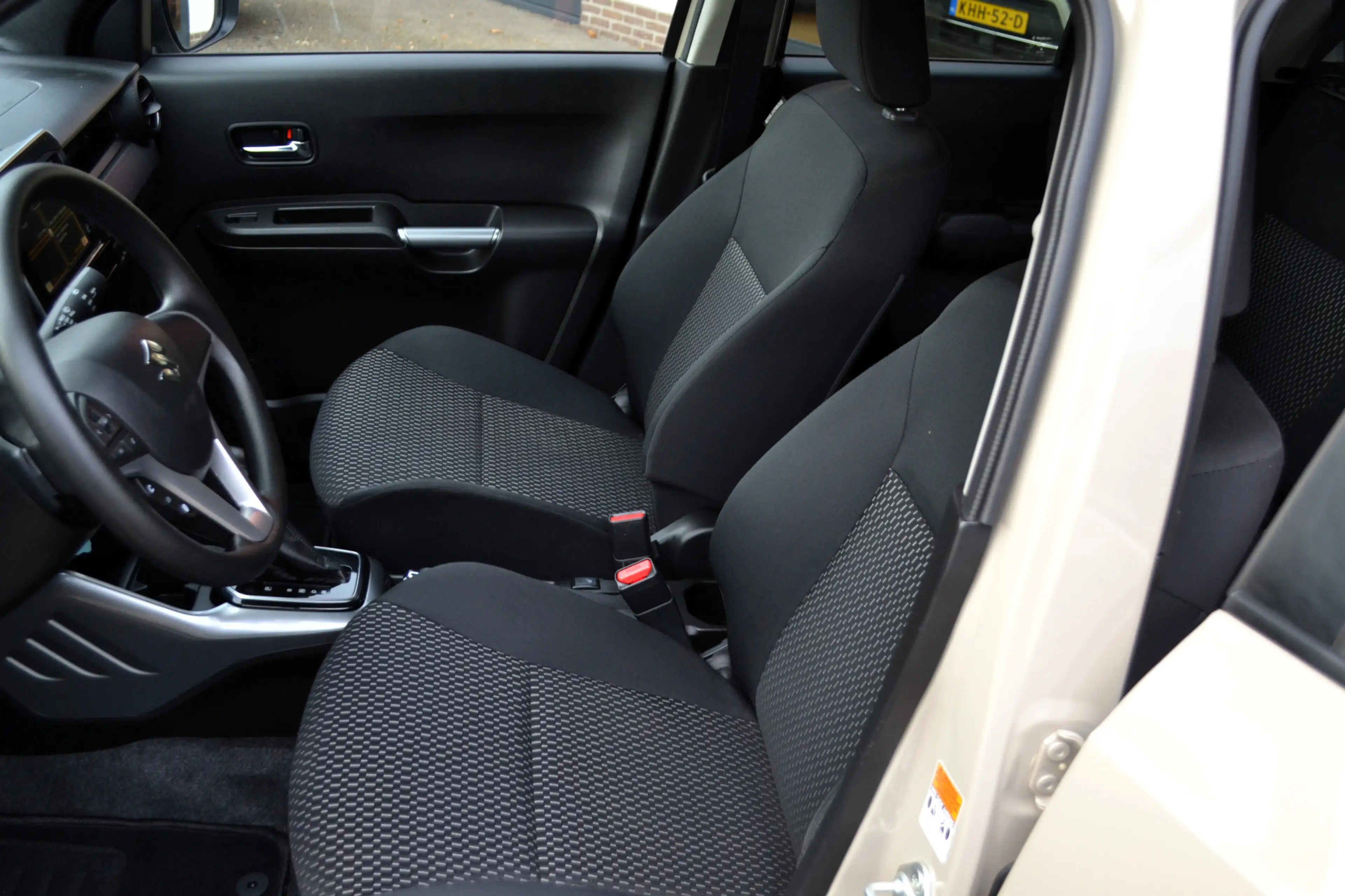 Suzuki Ignis 1.2 Smart Hybrid Select — photo 6