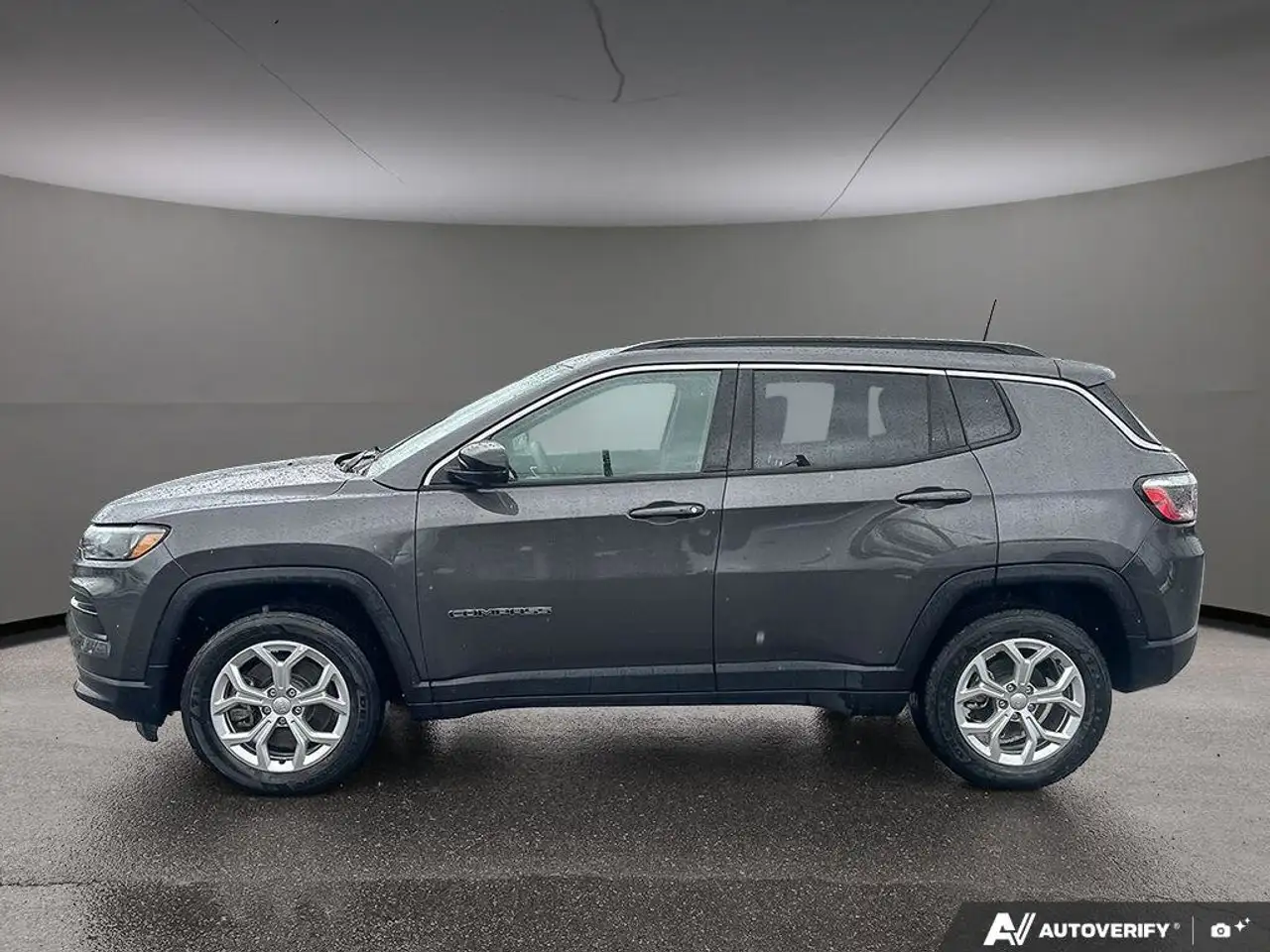 Jeep Compass снимка Jeep Compass