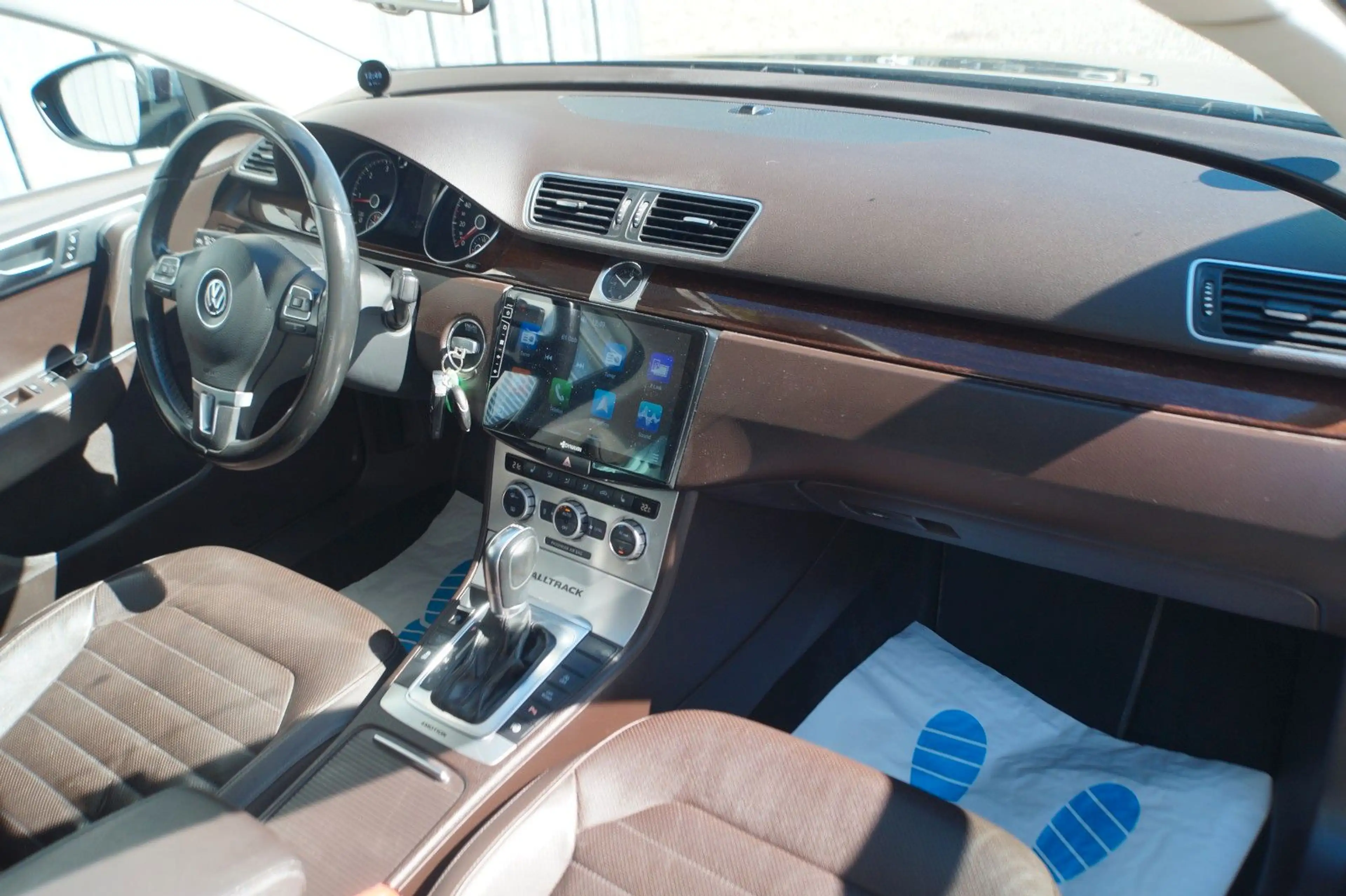 Volkswagen Passat Alltrack Variant 4Motion BMT|DSG|LEDER| — photo 10