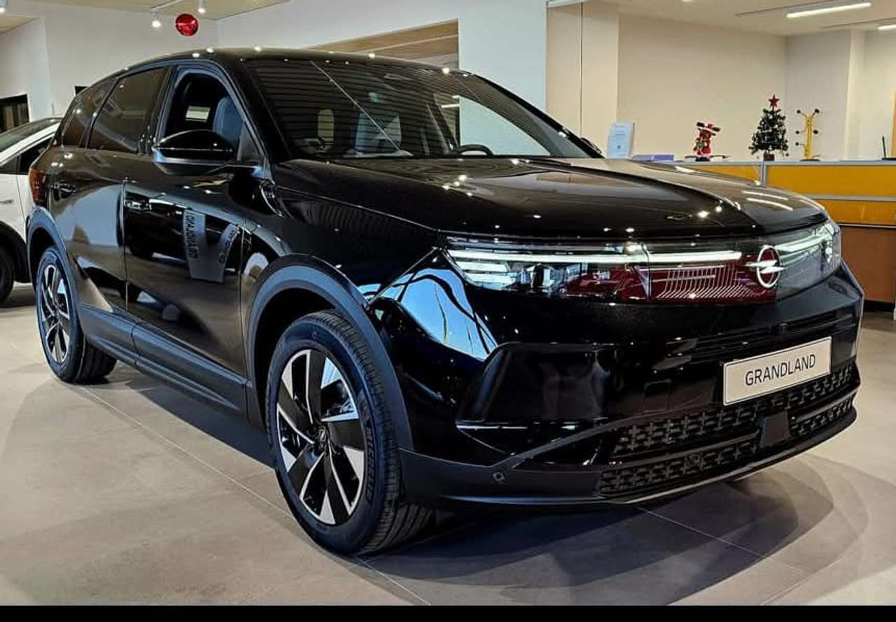 Opel Grandland 1.2 hybrid GS 145cv e-dcs6