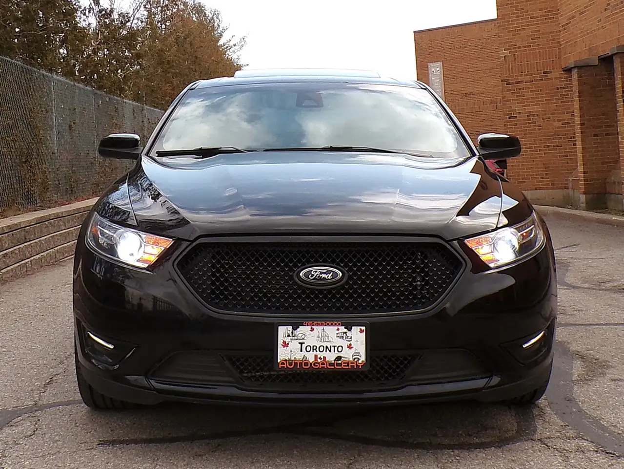 Ford Taurus снимка Ford Taurus