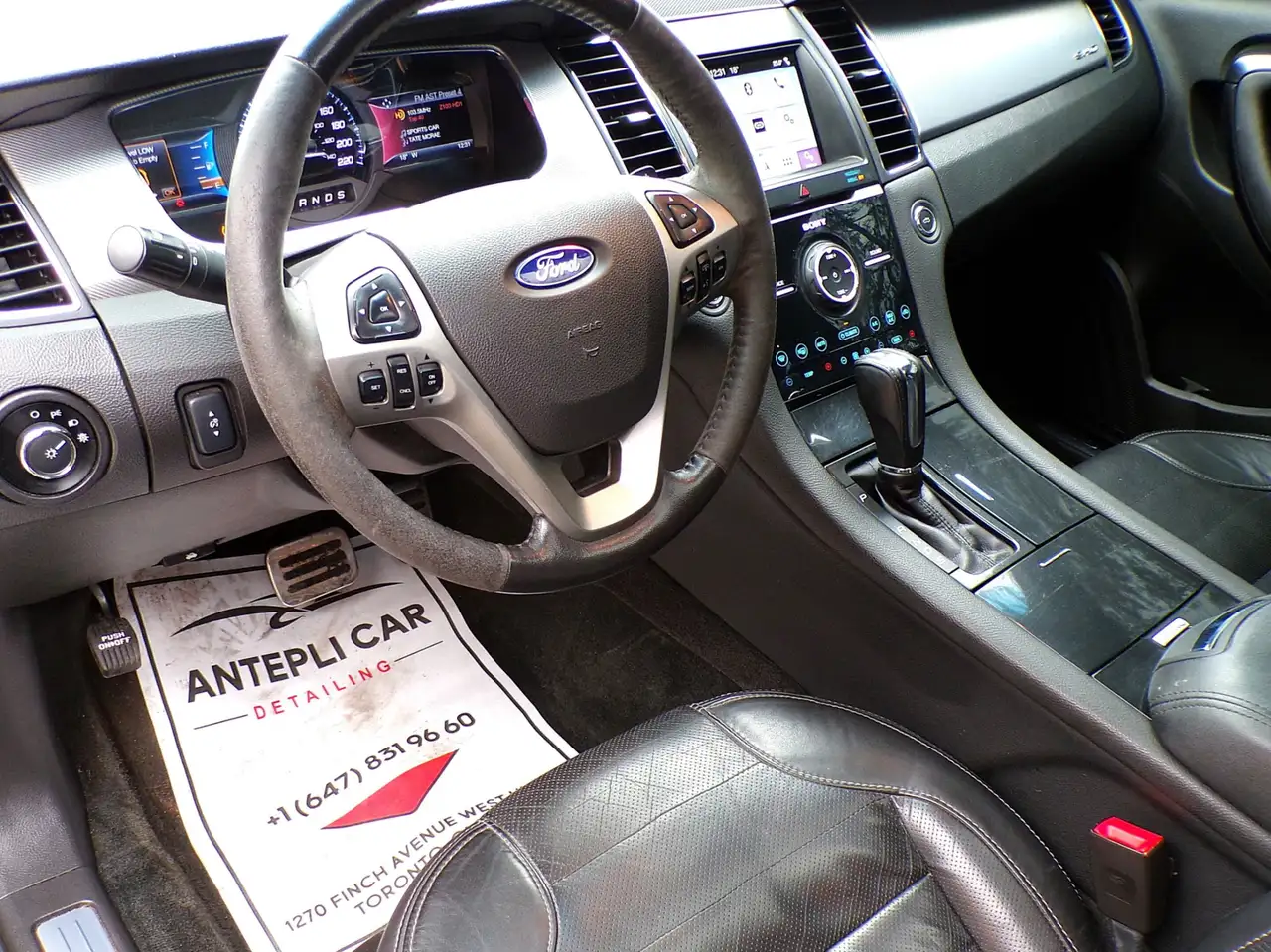 Ford Taurus снимка Ford Taurus