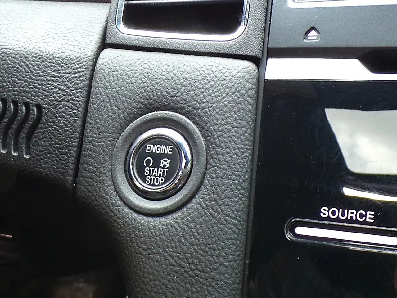 Ford Taurus снимка Ford Taurus
