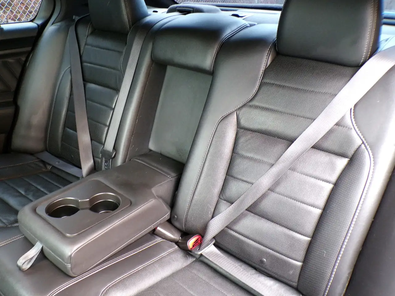 Ford Taurus снимка Ford Taurus