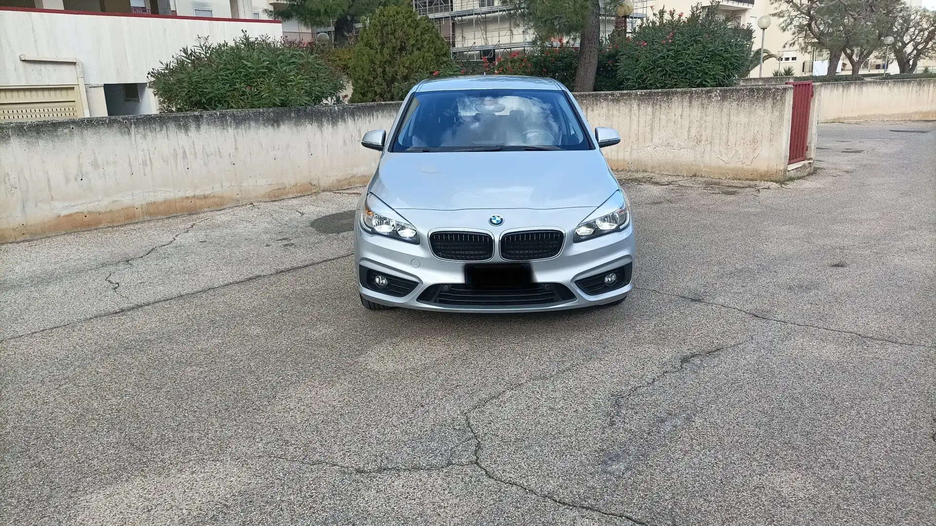 BMW 216 218d Active Tourer Advantage Argento - 2