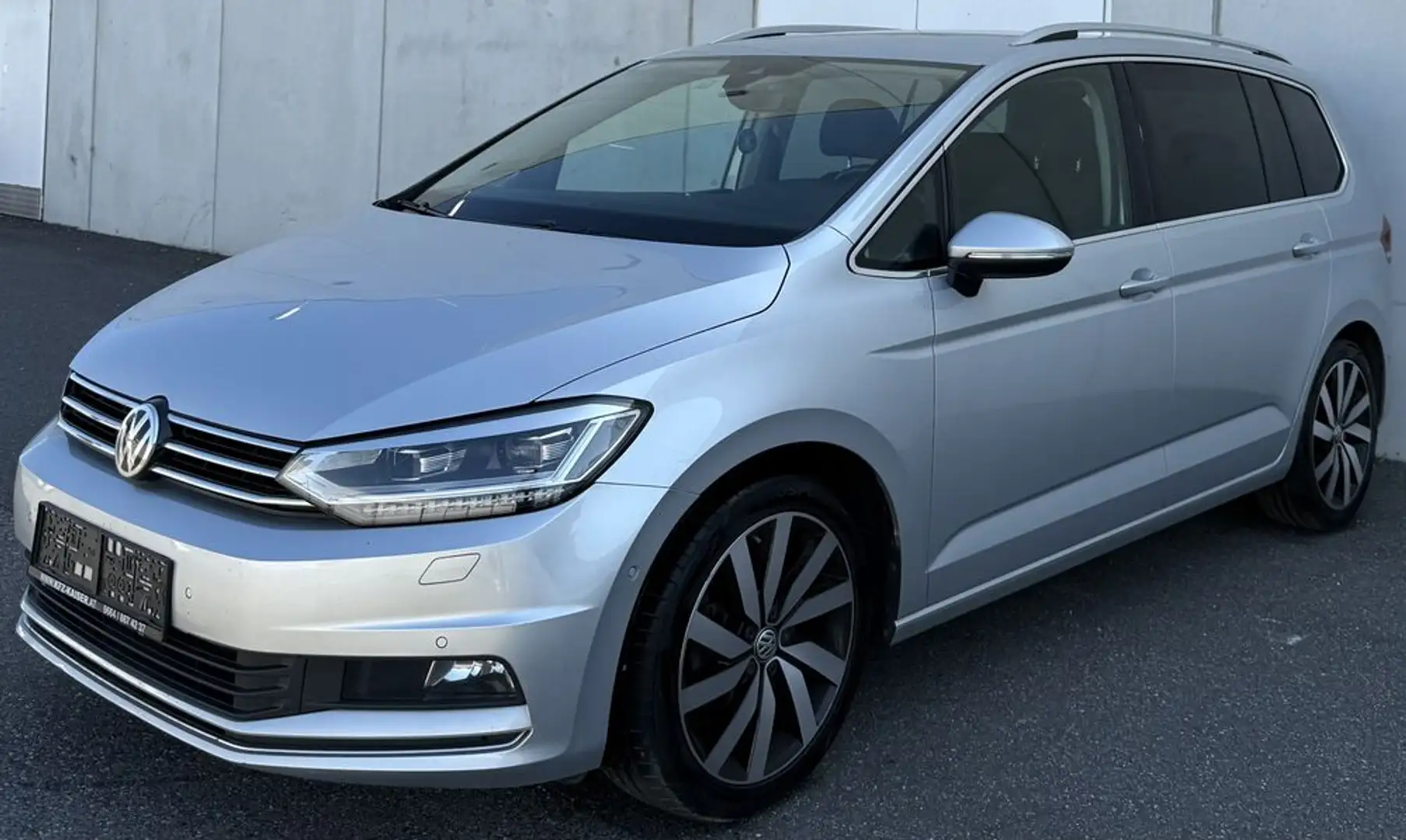 Volkswagen Touran Highline BMT/Start-Stopp 2.Besitz Argent - 2