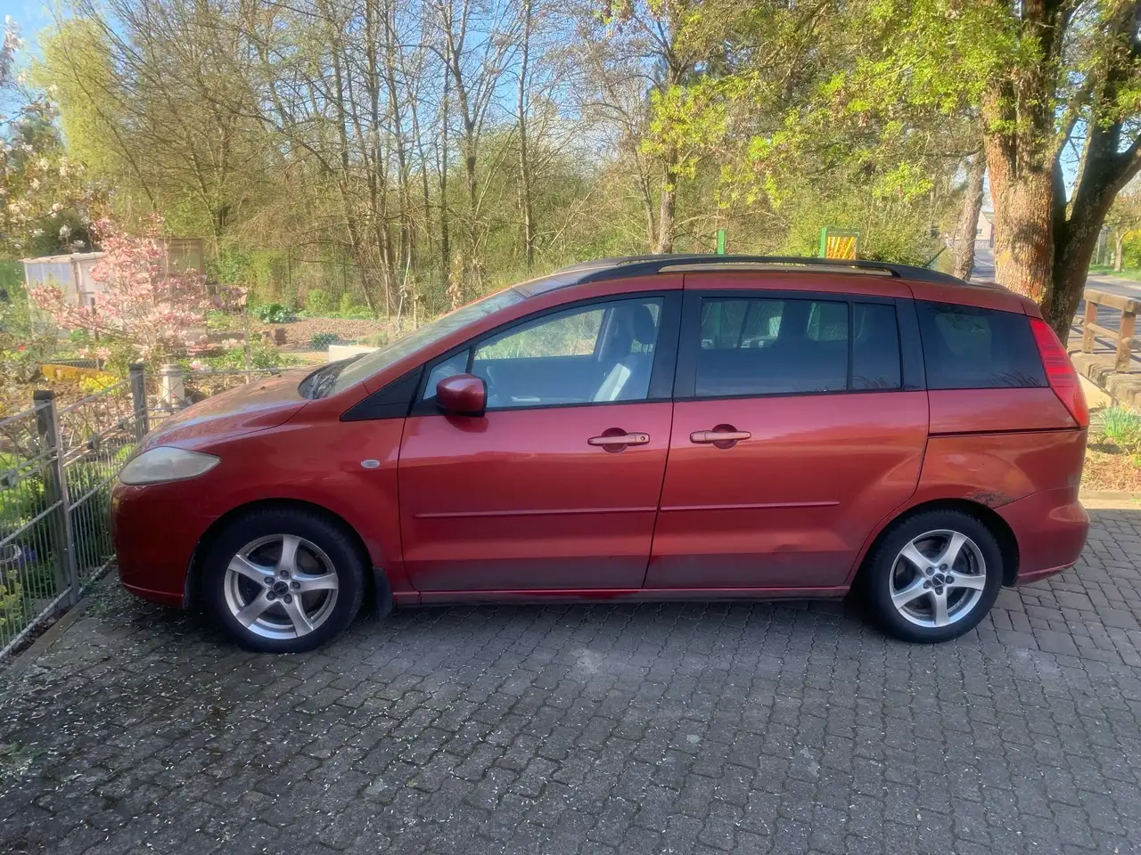 Mazda 5