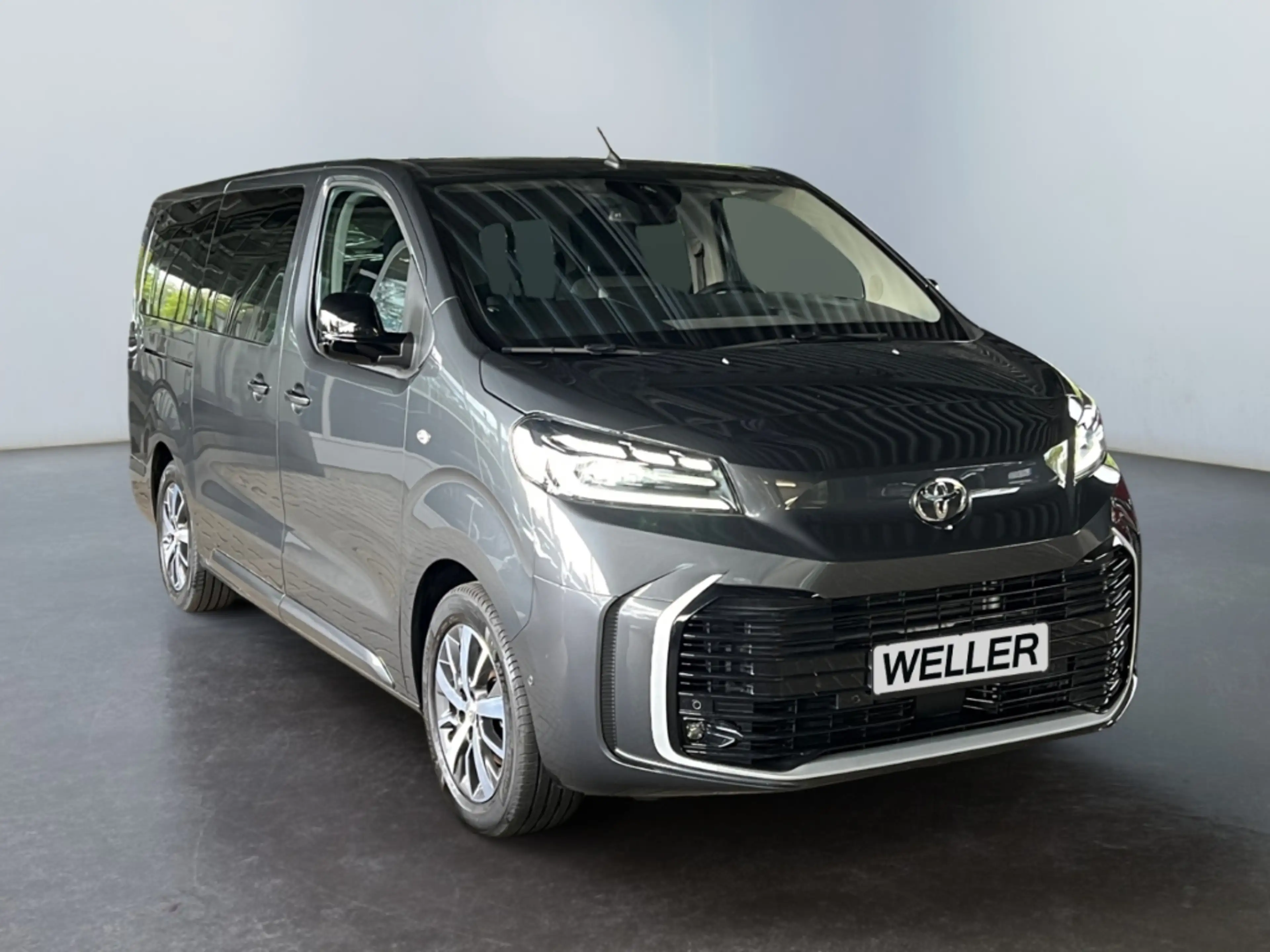 Toyota Proace Verso 2.0 D-4D L2 Team D *LED*CAM*ACC*SHZ* — photo 3