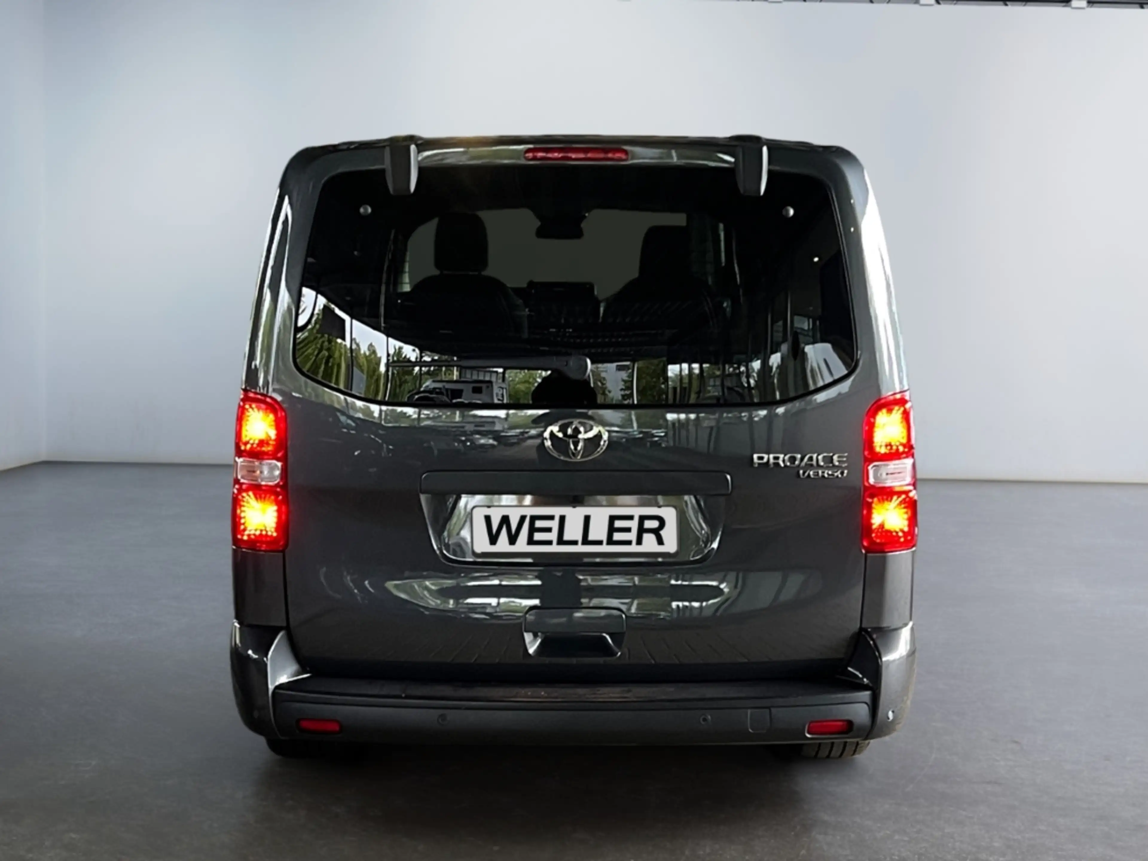 Toyota Proace Verso 2.0 D-4D L2 Team D *LED*CAM*ACC*SHZ* — photo 6