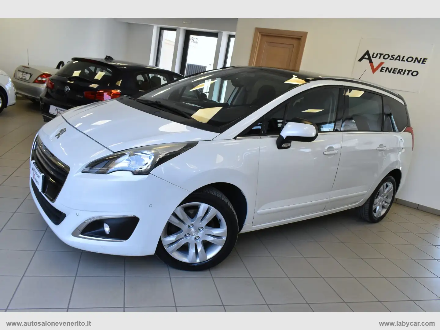 Peugeot 5008 BlueHDi 120 S&S Allure Bianco - 1