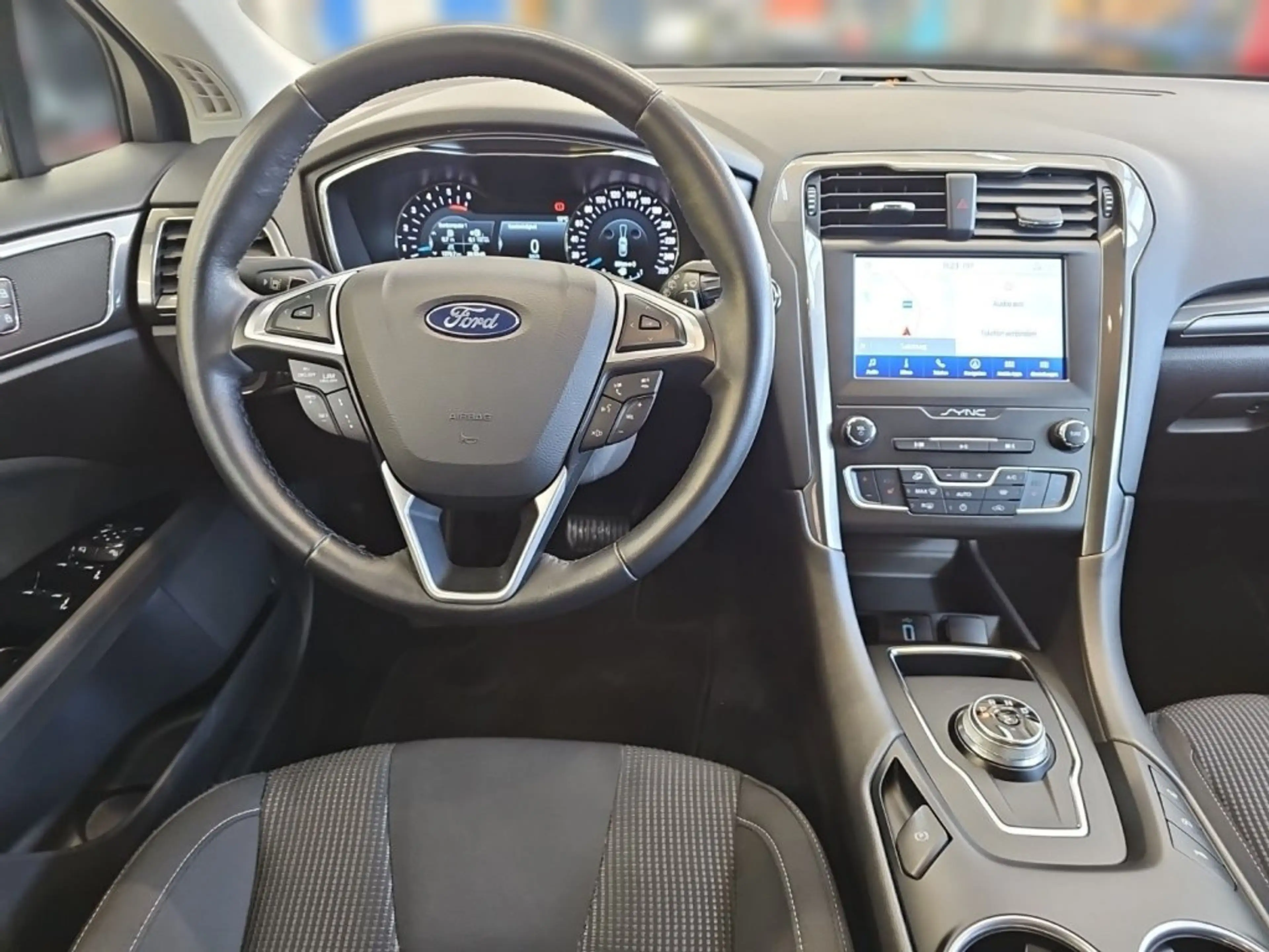Ford Mondeo Titanium 2,0 EcoBlue SCR Aut. mit AHK — photo 10
