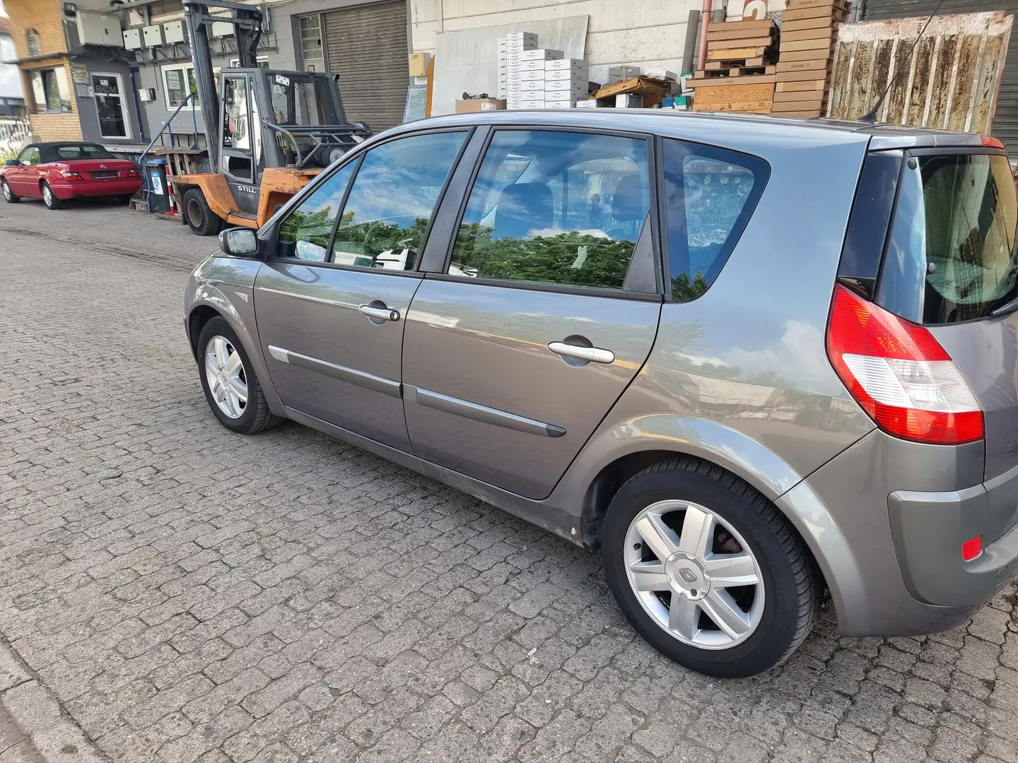 Renault Grand Scenic Grand Scenic 2.0 16V Aut. Avantage Gri - 1