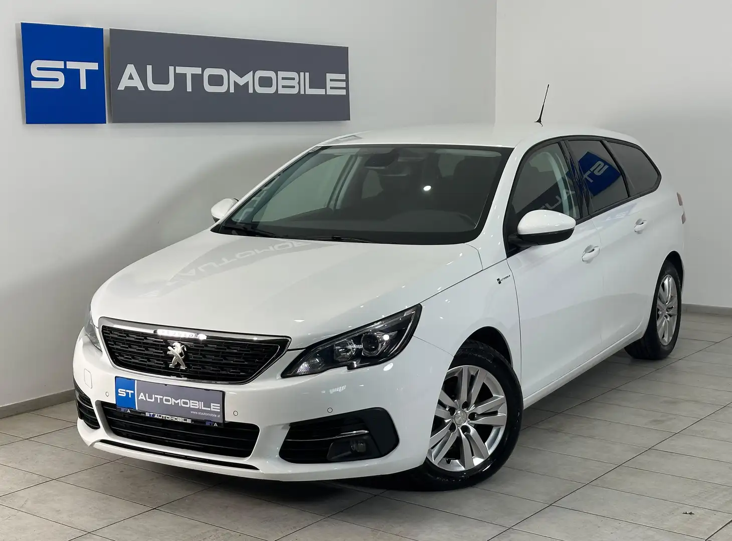 Peugeot 308 SW 1,6 BlueHDI 100 Active // 1.BESITZ // NAVI // Weiß - 1
