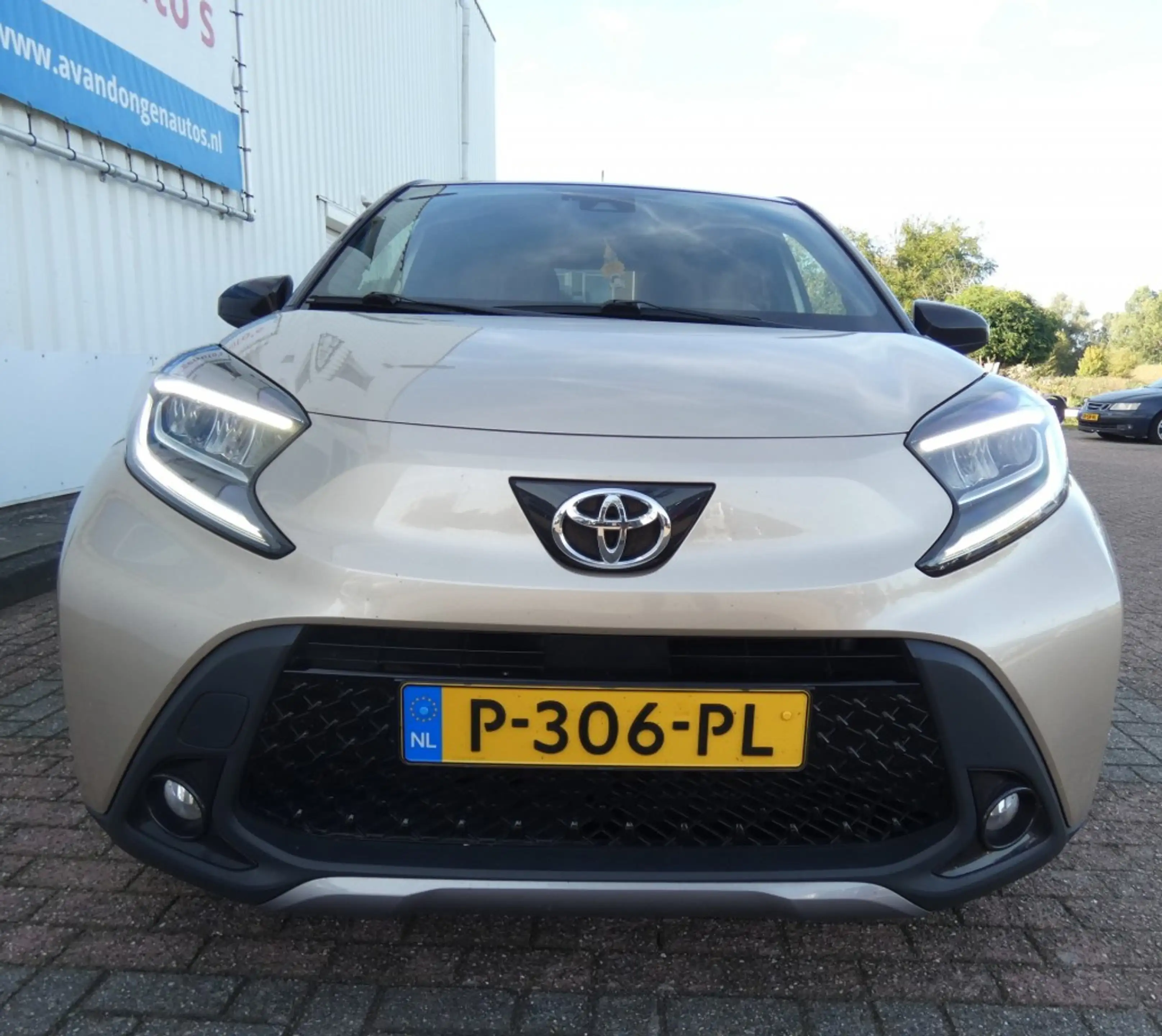 Toyota Aygo X 1.0 VVT-I MT ENVY,Navi,Camera,JBL,Clima,APPLE,ANDR — photo 4