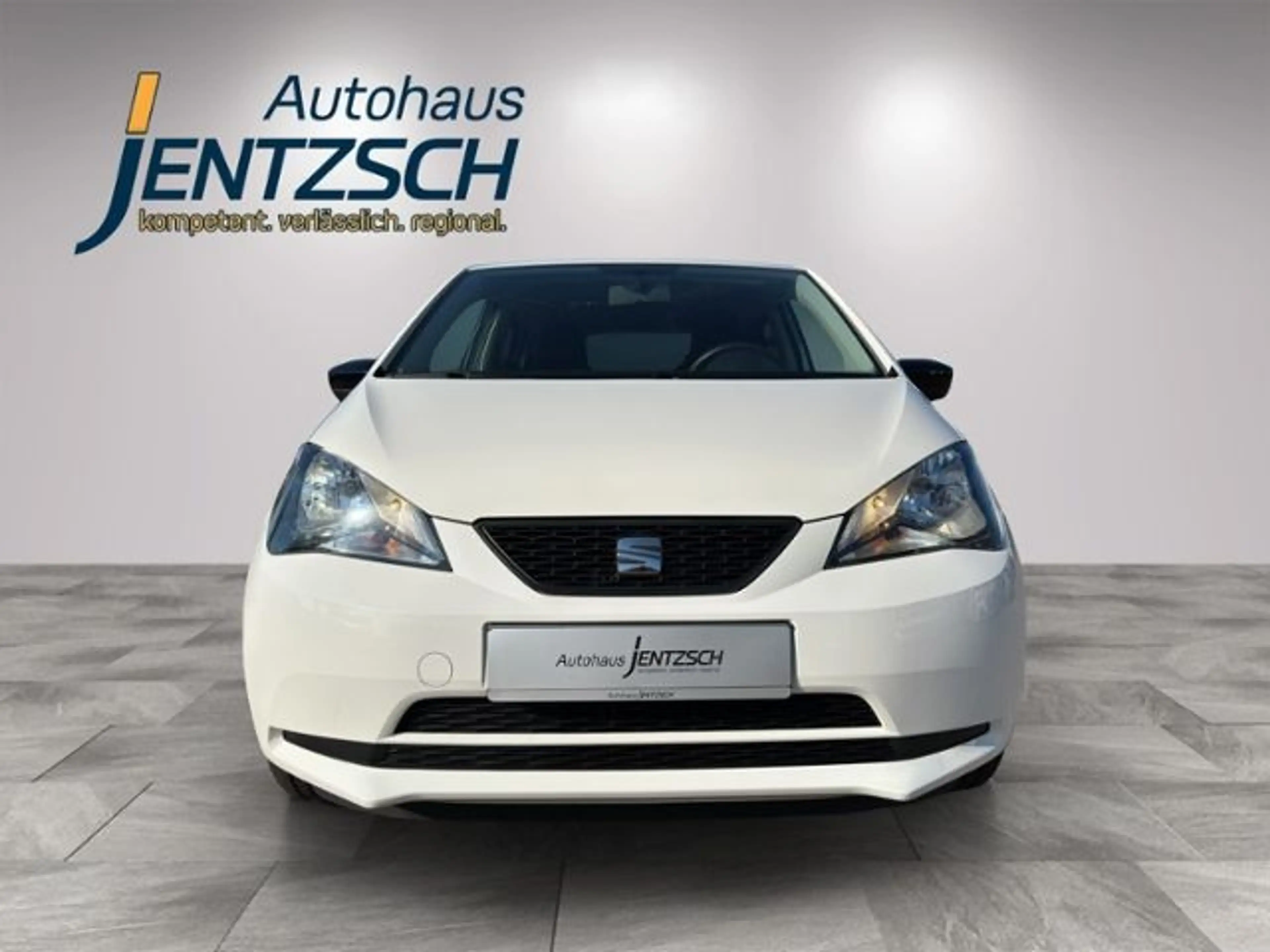 SEAT Mii 1,0 75PS Chic SHZ/PDC — photo 9