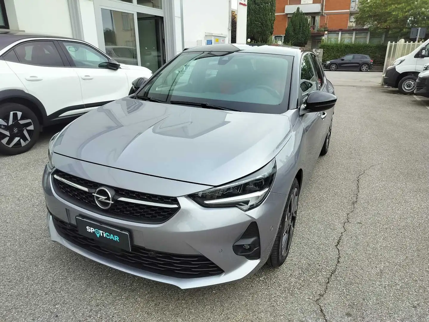 Opel Corsa-e 5 porte GS Line Argento - 2