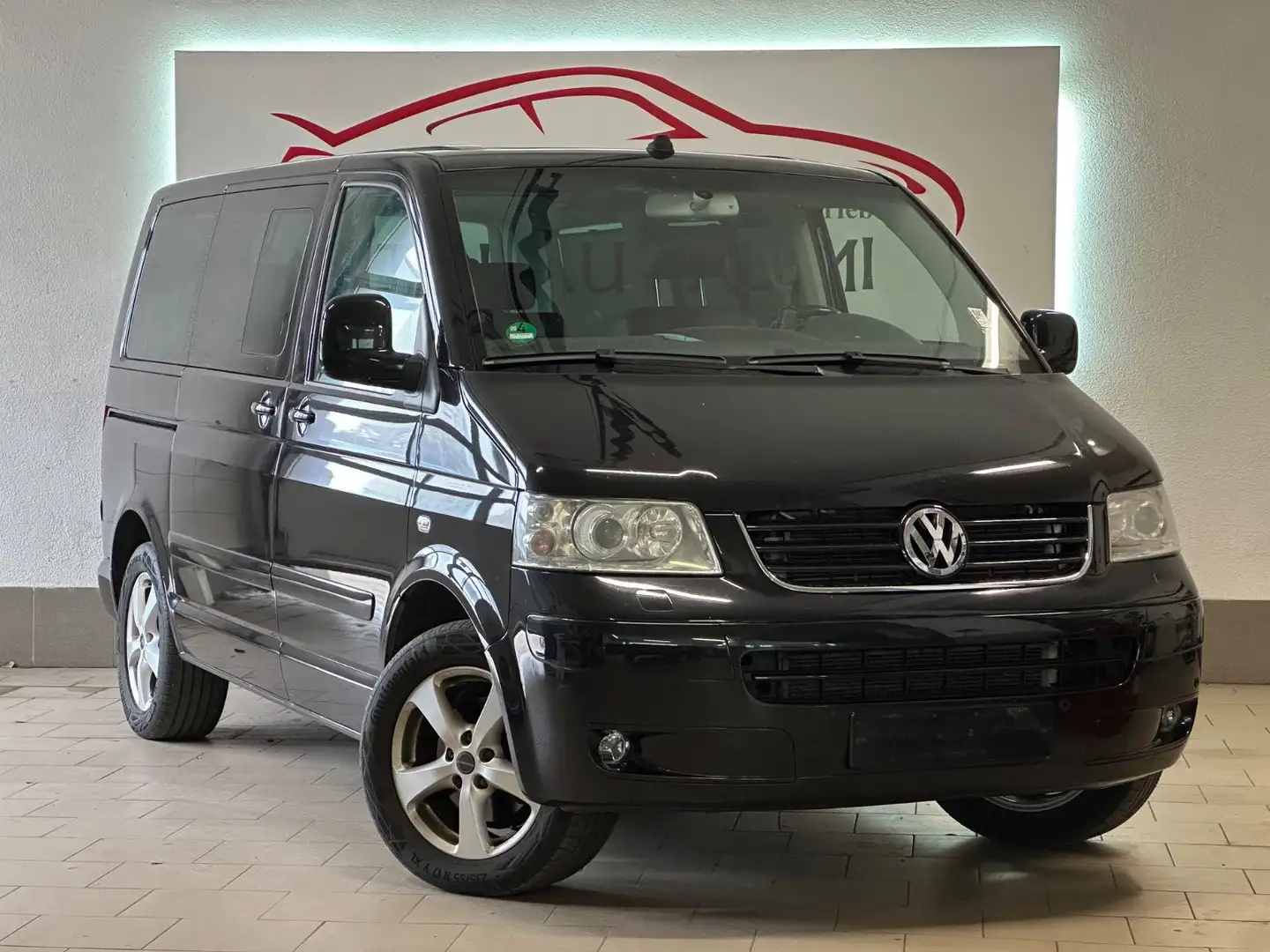 Volkswagen T5 Multivan Highline AHK Schiebedach Černá - 2