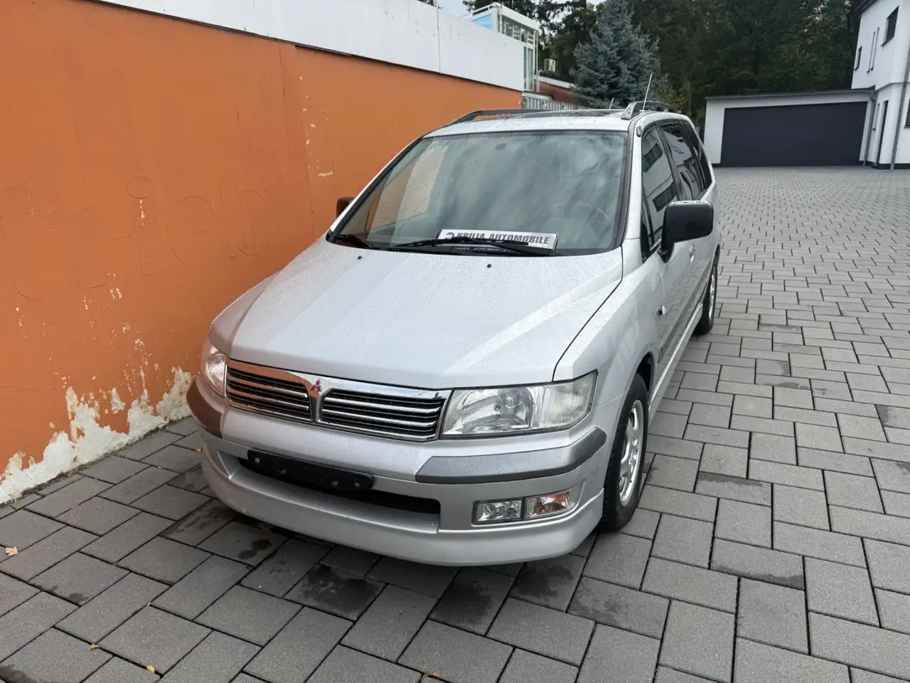 Mitsubishi Space Wagon 2,4 GDI Motion Plus, foto 2