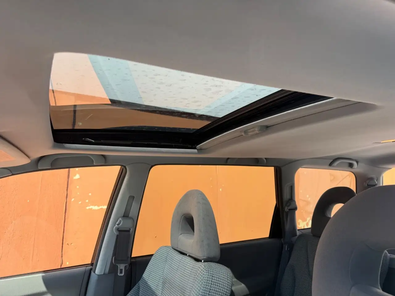 Mitsubishi Space Wagon 2,4 GDI Motion Plus, foto 10