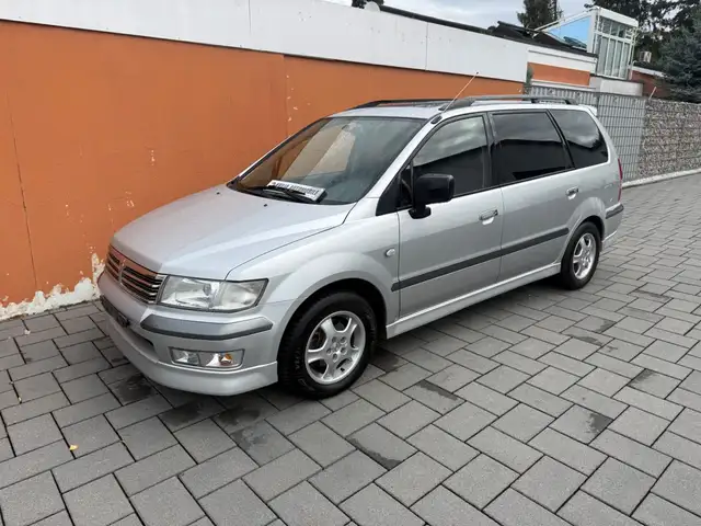 Mitsubishi Space Wagon 2,4 GDI Motion Plus