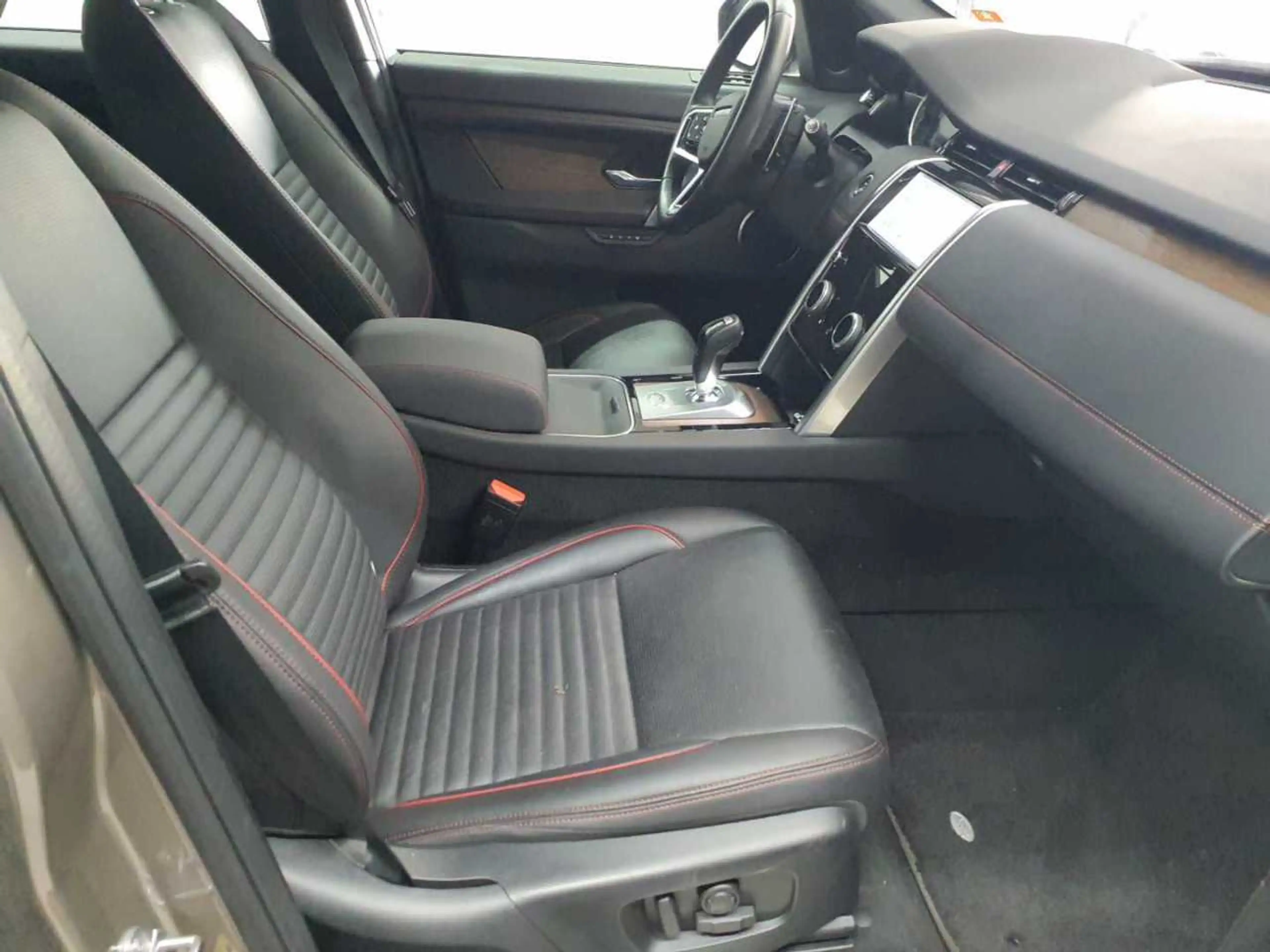 Land Rover Discovery Discovery Sport D165 R-Dynamic SE AHK Leder — photo 8