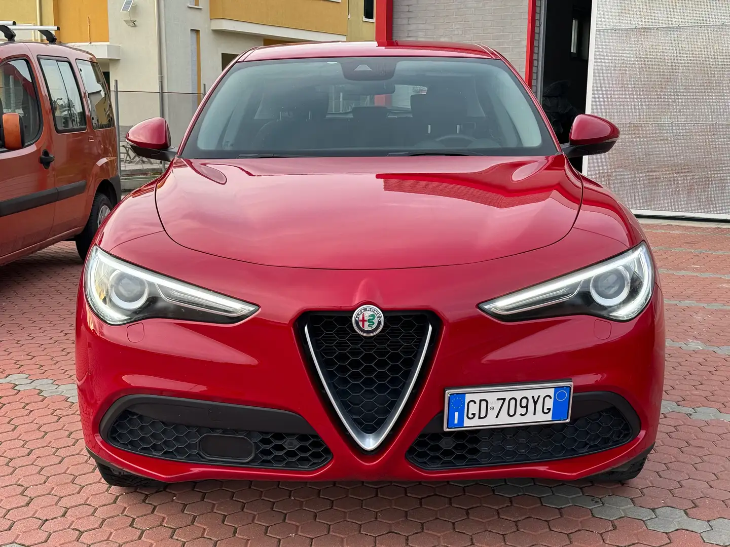 Alfa Romeo Stelvio Stelvio 2.2 t Super rwd 160cv auto Rouge - 2