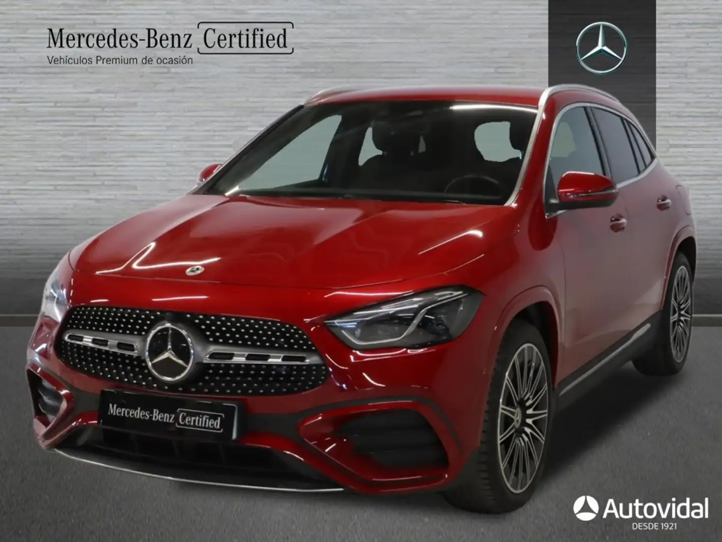 Mercedes-Benz GLA 220 D DCT 4MATIC 190 5P Rosso - 1