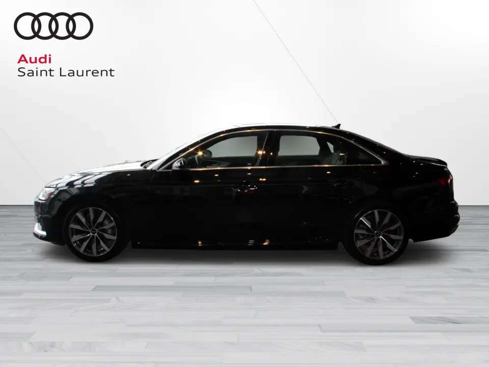 2025 Audi A4 Komfort Quattro CarPlay — photo 1