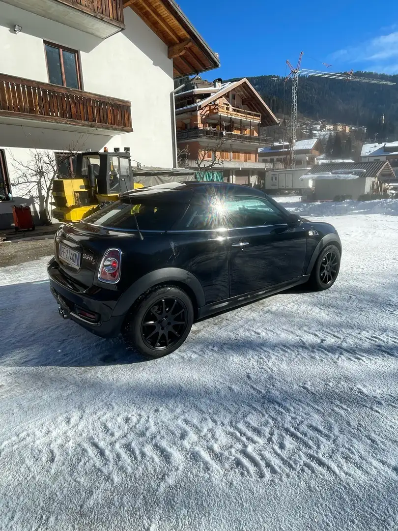 MINI Cooper S Coupe 1.6 Fekete - 2