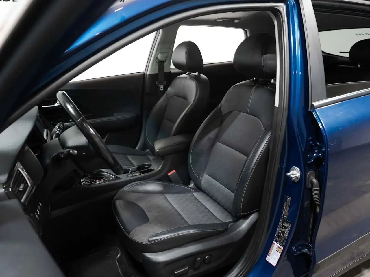 Kia Niro снимка Kia Niro