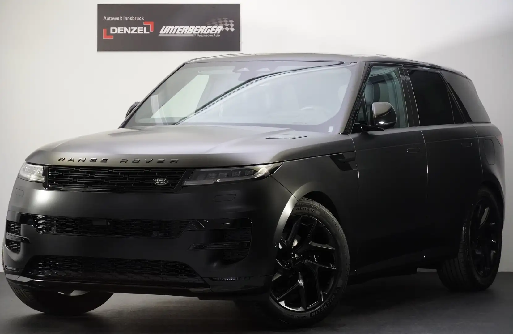 Land Rover Range Rover Sport 3.0PHEV Dyn HSE Schwarz - 2