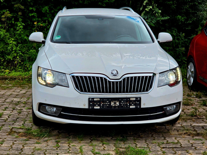 Skoda Superb 2.0 TDI 125 Green t DSG 4x4 Excl. Combi — photo 3