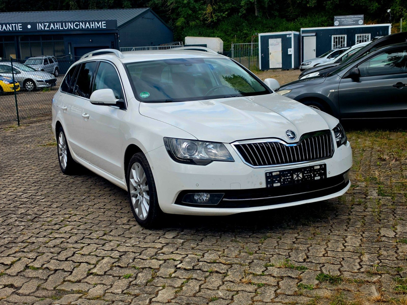 Skoda Superb 2.0 TDI 125 Green t DSG 4x4 Excl. Combi — photo 9