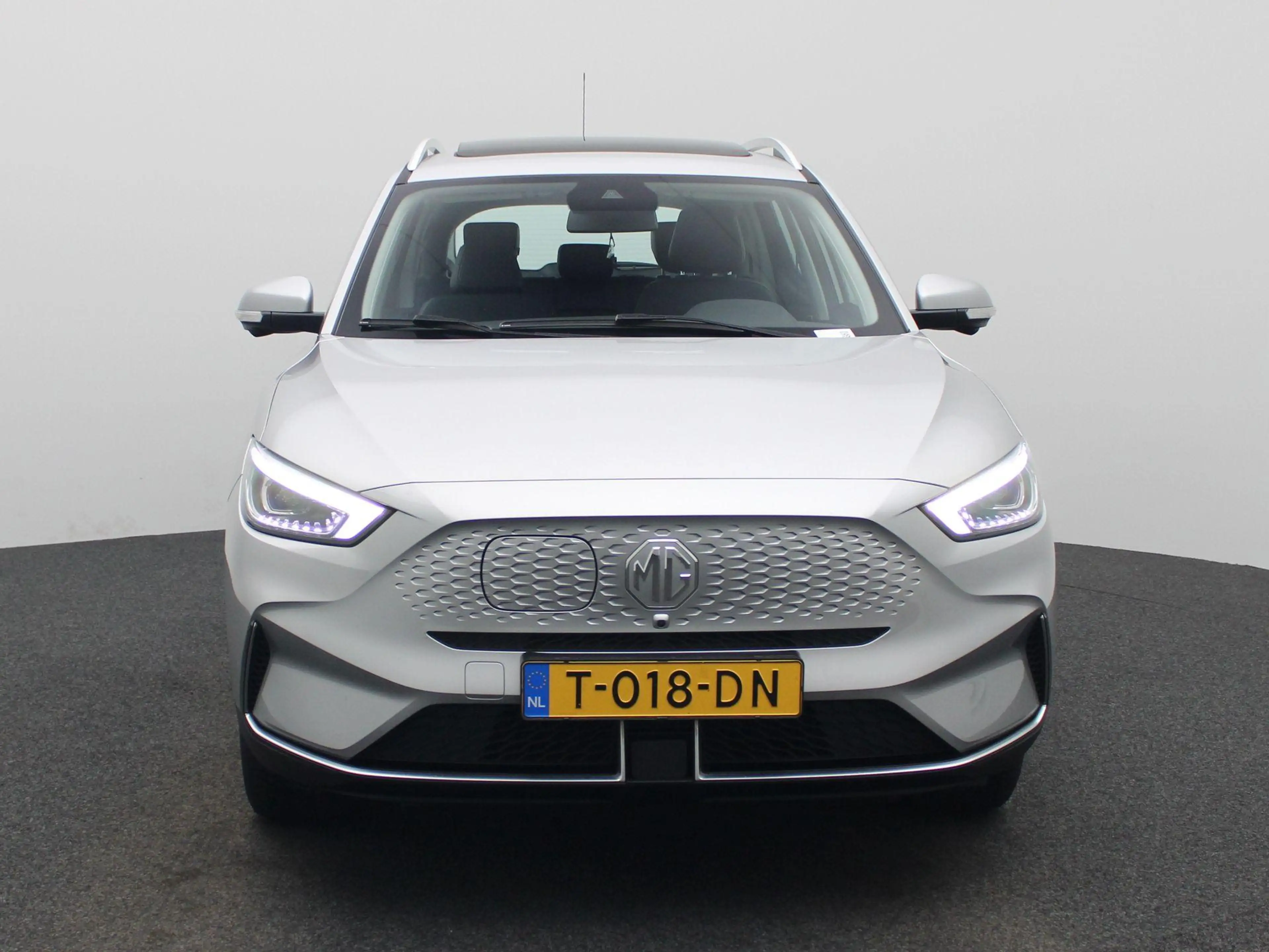 MG ZS EV Long Range Luxury 70 kWh | 360 graden camera | — photo 3